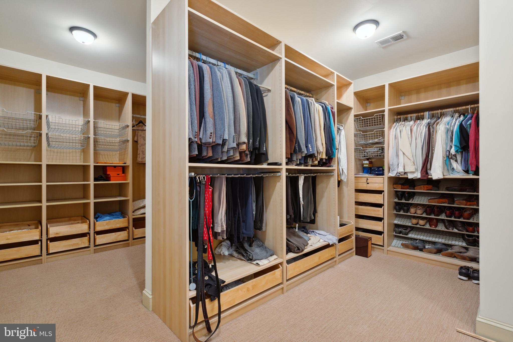 FEATHERSTONE FARMS - Residential