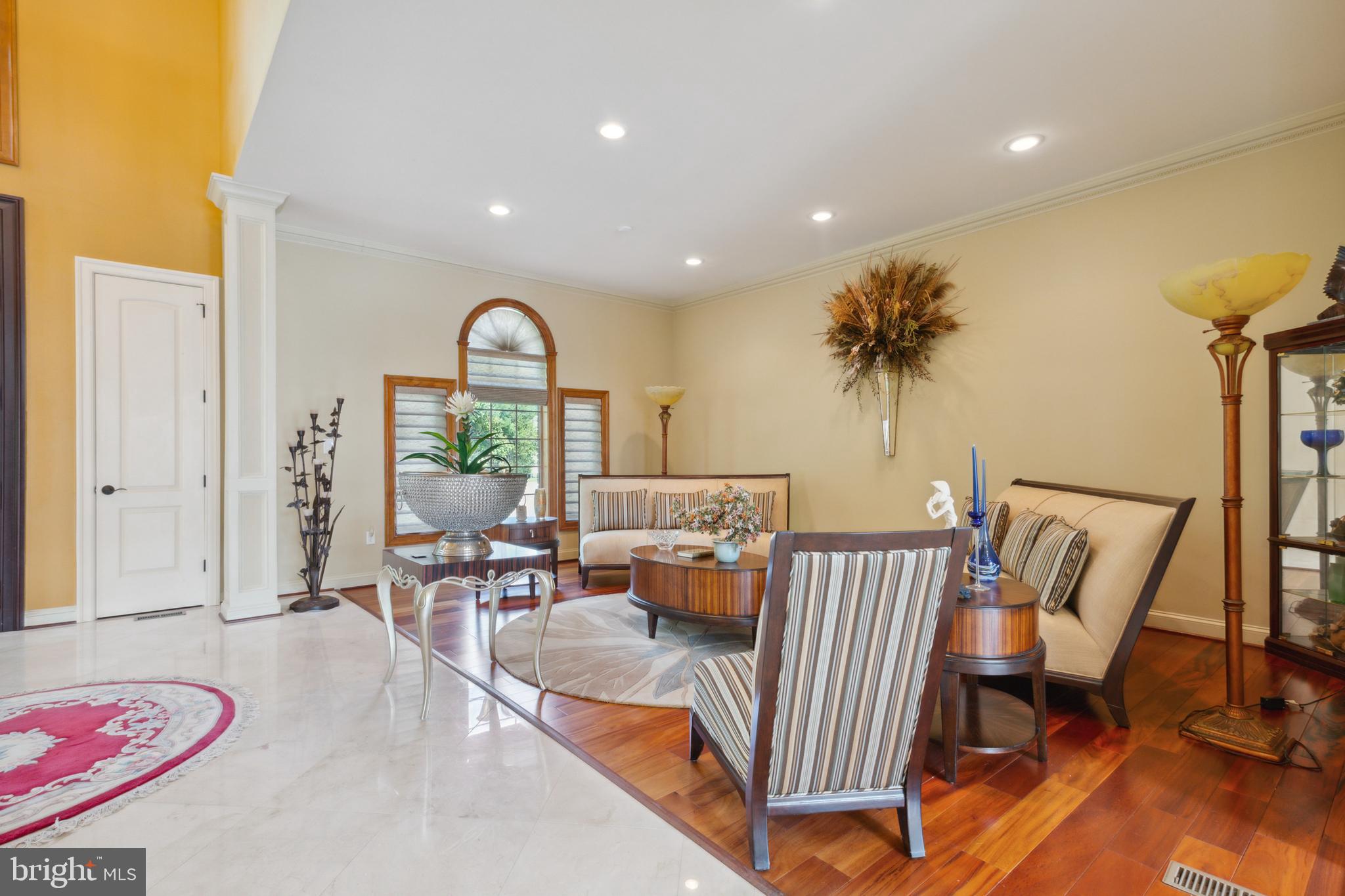 FEATHERSTONE FARMS - Residential