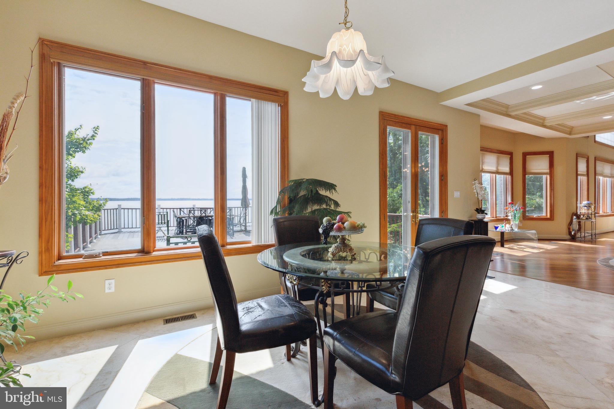 FEATHERSTONE FARMS - Residential