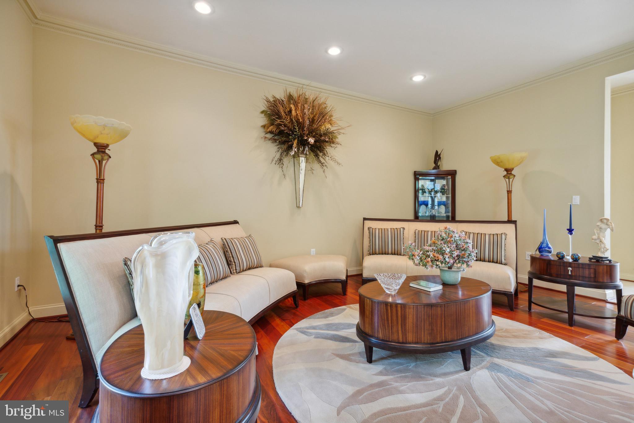 FEATHERSTONE FARMS - Residential