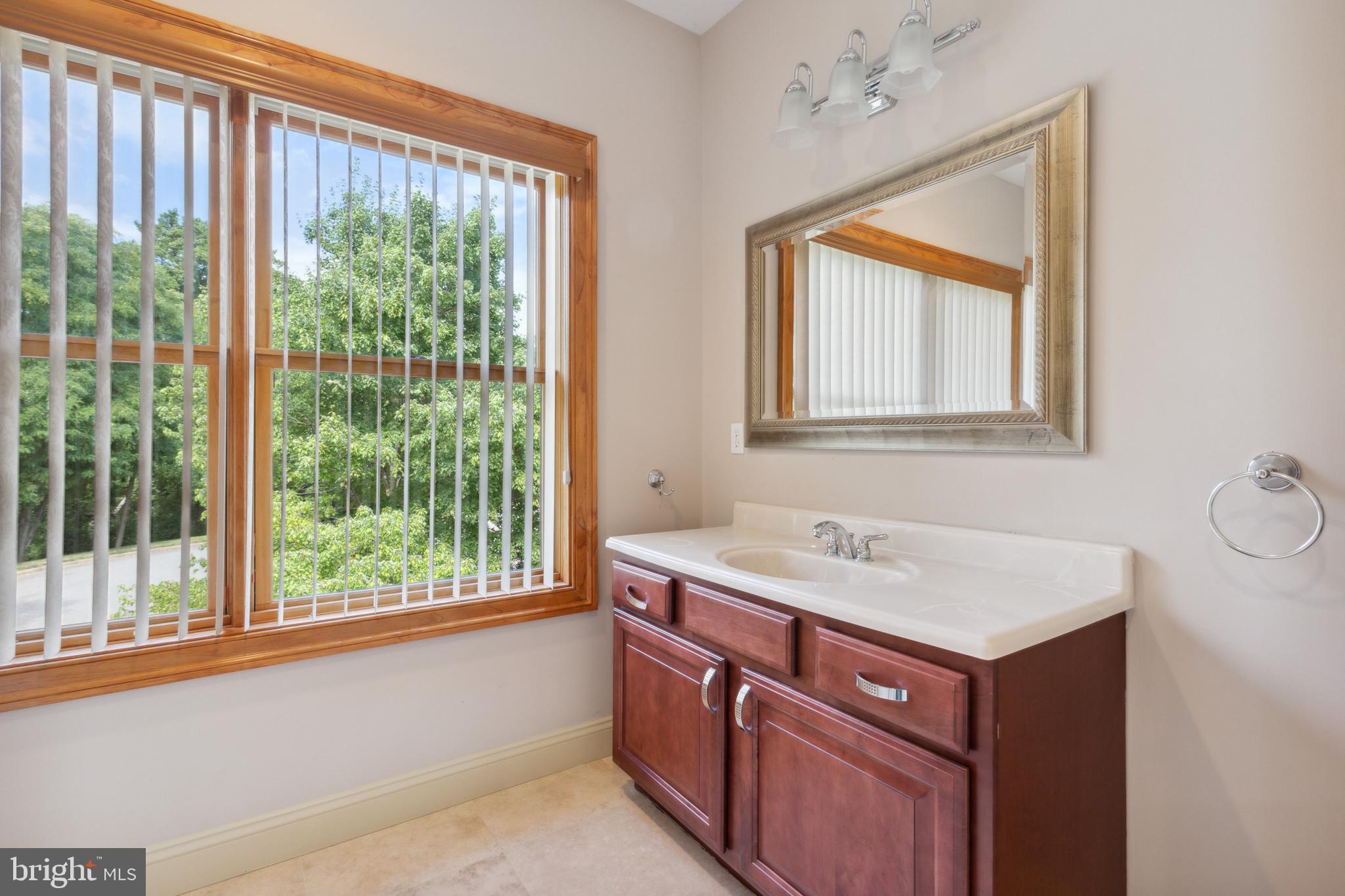 FEATHERSTONE FARMS - Residential