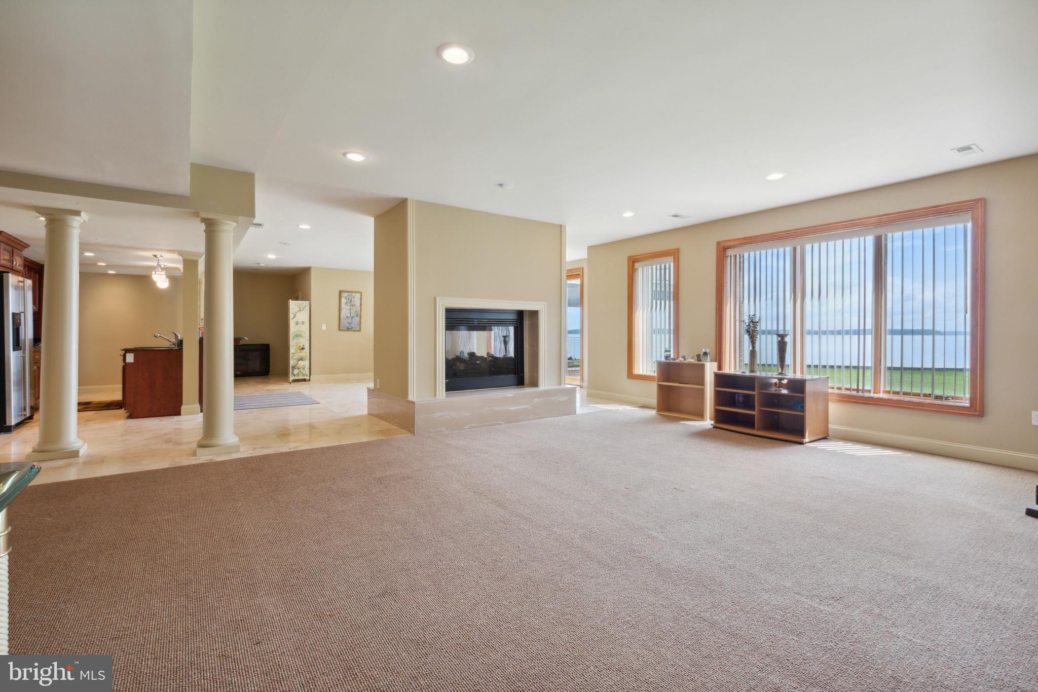 FEATHERSTONE FARMS - Residential