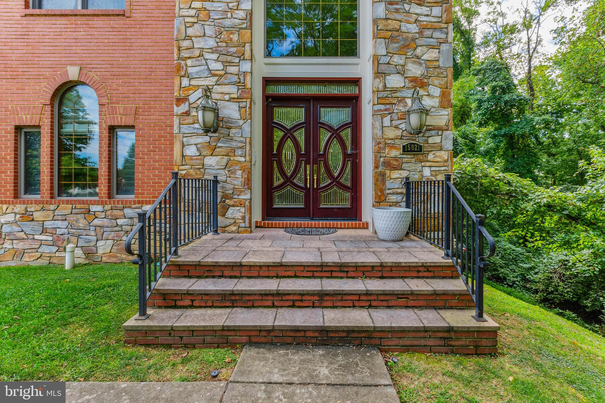 FEATHERSTONE FARMS - Residential