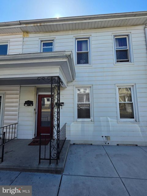 Multifamily For Sale - 528 Maple Street<br/> LEBANON, PA 17046