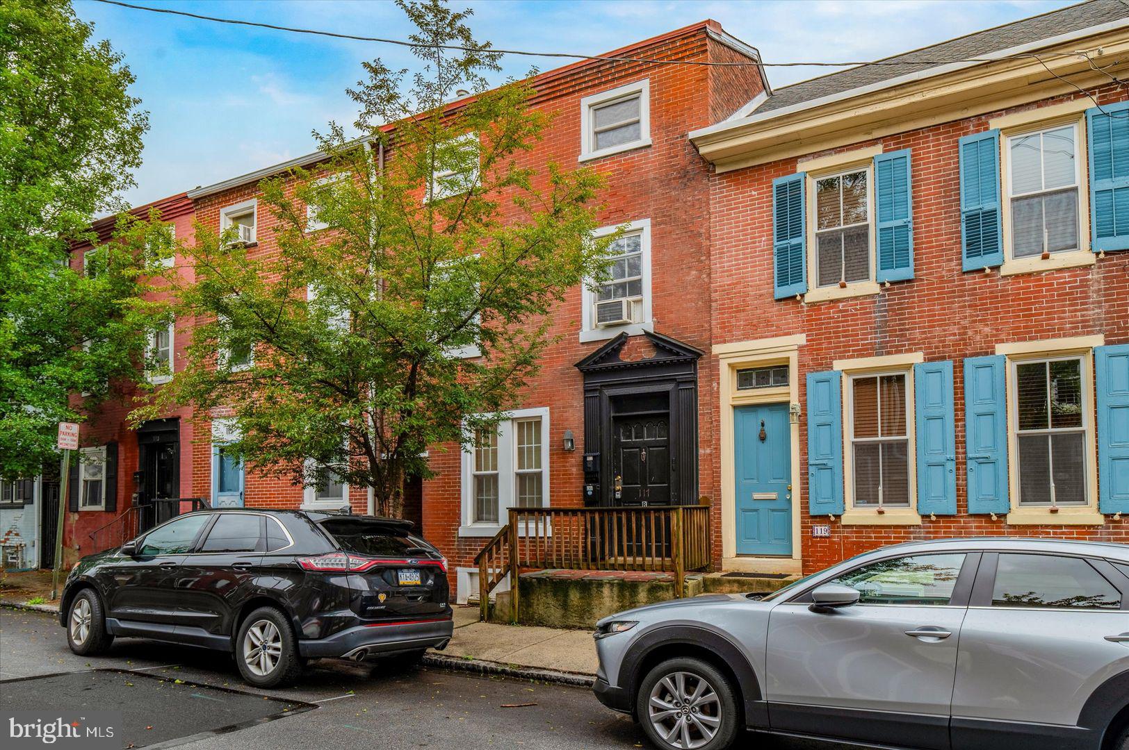 1BD/1BA with off street parking in West Chester Borough!
Step into this charming one-bedroom, first-floor apartment is located in downtown West Chester Borough. The open kitchen is the heart of this home next to the comfortable living room is perfect for relaxing at the end of the day! The spacious bedroom is designed for comfort and convenience, with a vaulted ceilings create an airy and open atmosphere, making the room feel even larger. The unit includes a well-appointed bathroom with a stall shower, completing the perfect blend of functionality and style. A few additional features to the property include 2 off street parking spots, laundry in unit, mini splits for heat and ac and a shared back yard to enjoy the outdoors. One cat or one small dog 35lbs & under is welcomed. Pet fee is $50/month. Location is everything here, you’ll love being just a few blocks from the center of West Chester where you can enjoy all the shops, restaurants & events the town has to offer. A quick drive gives access to major routes like 202, 30, 1 and more.
Requirements - This is NOT Student Housing, Credit score of 690+ & monthly income of 3x the monthly rent.