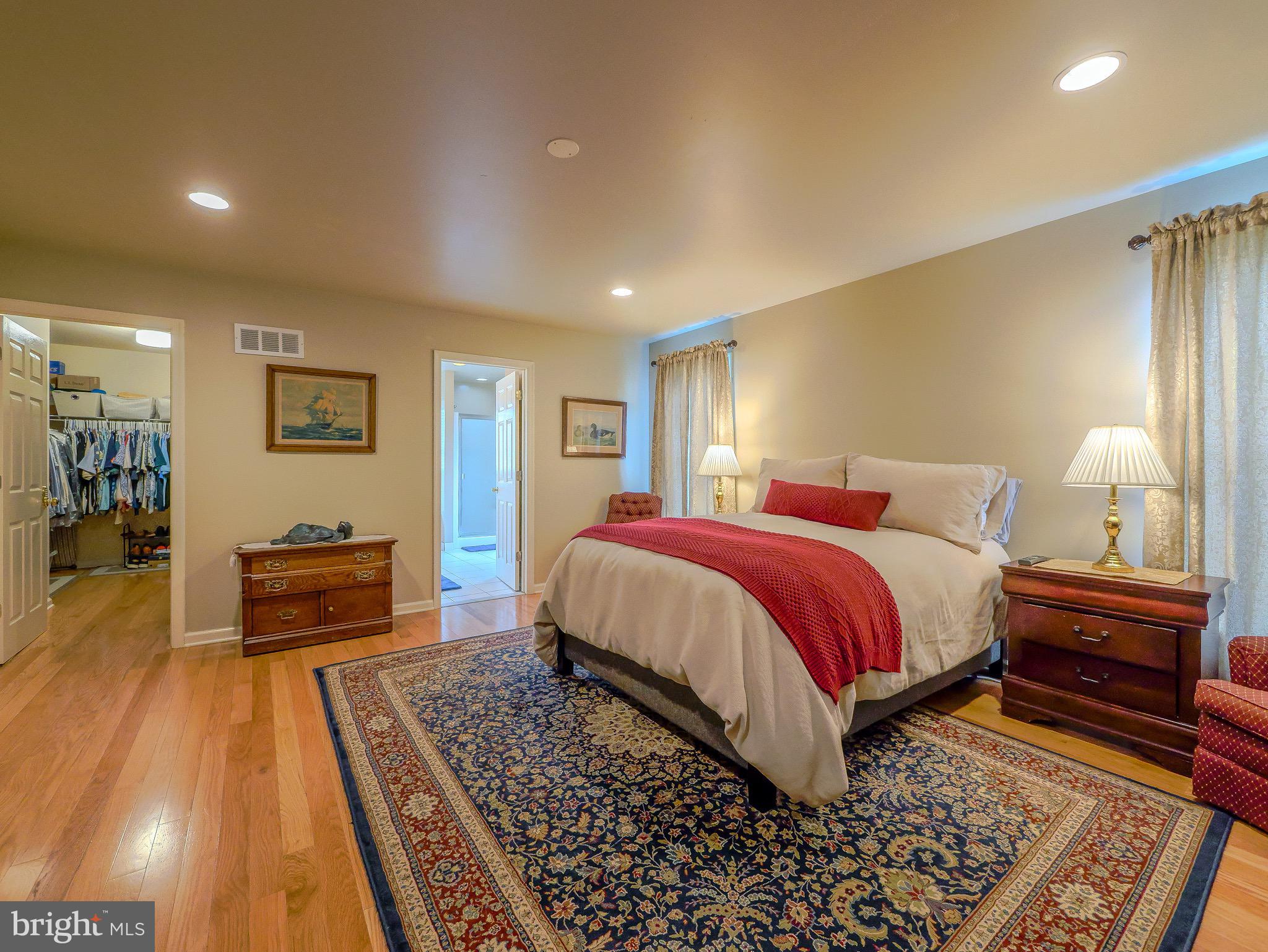 OAKMONT - Residential