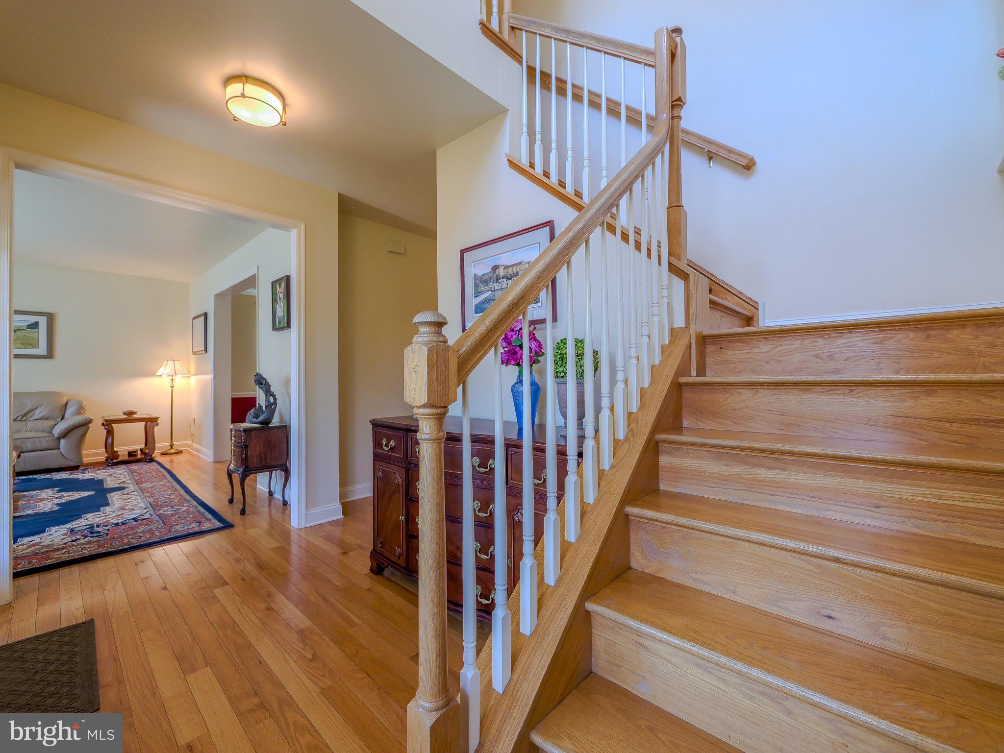 OAKMONT - Residential