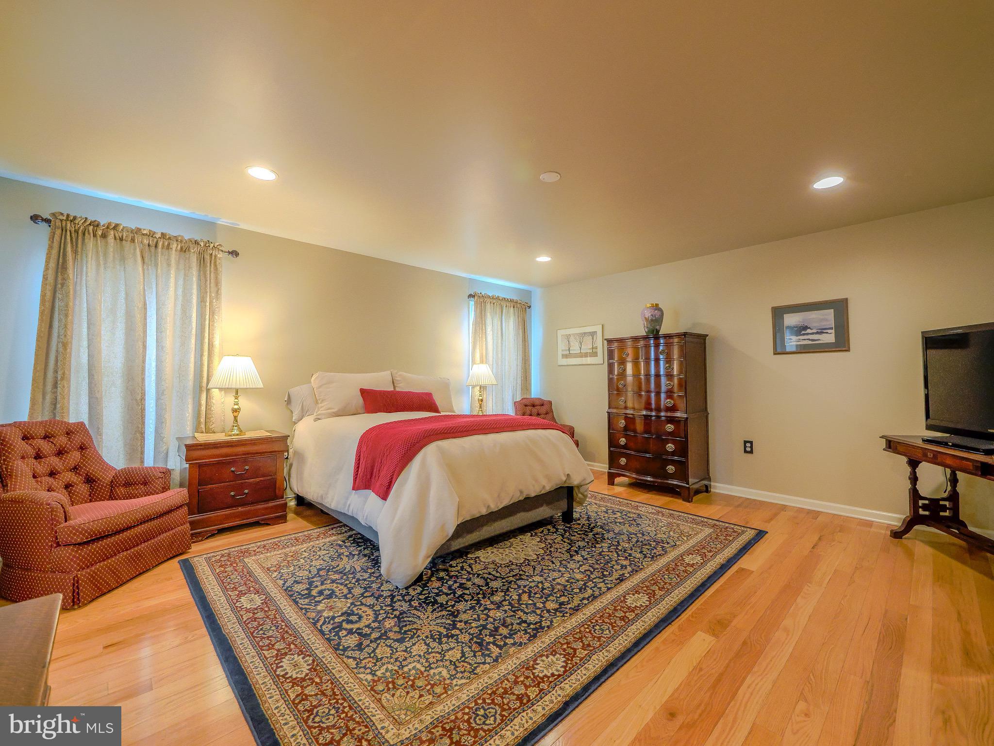 OAKMONT - Residential