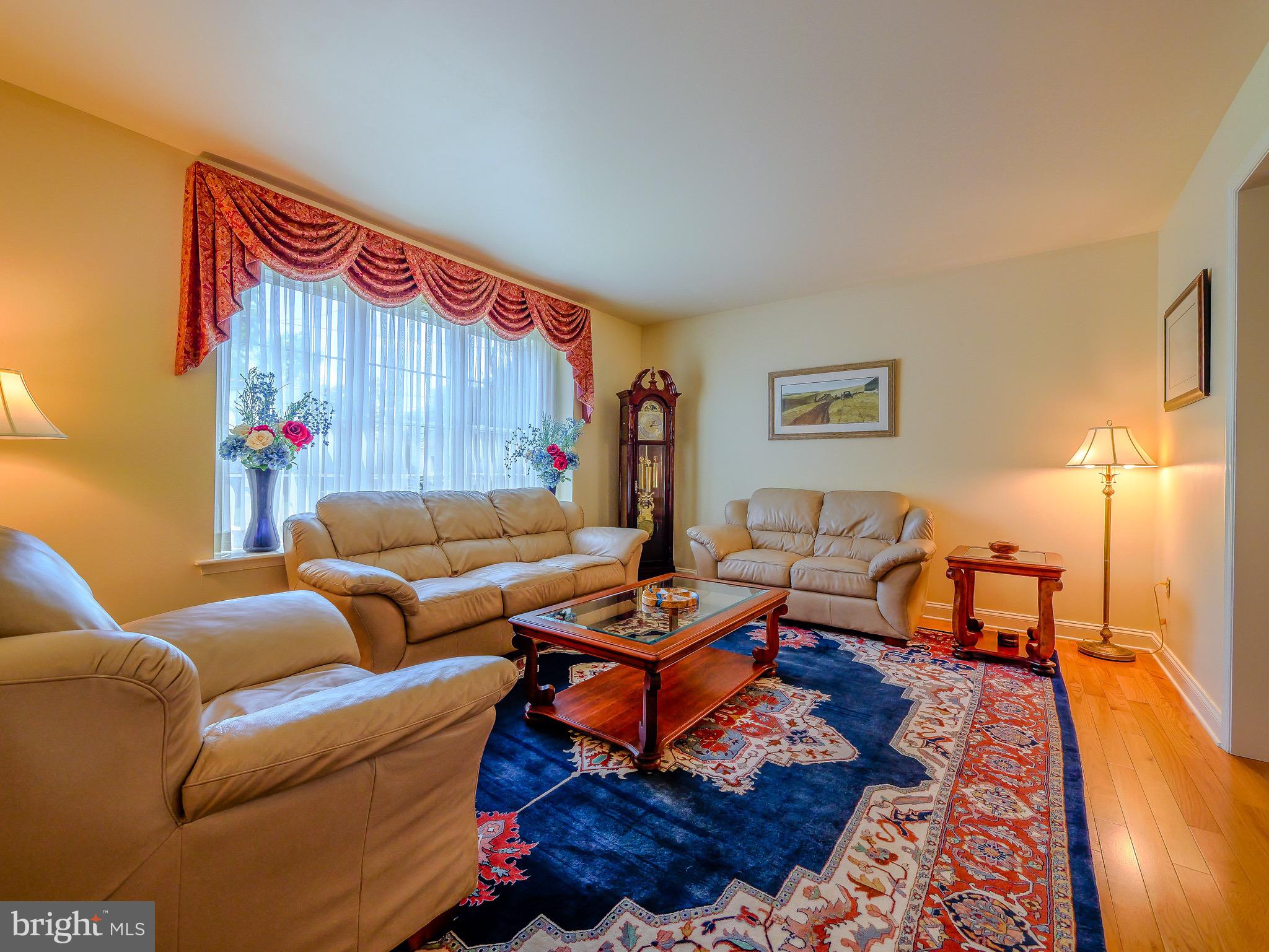 OAKMONT - Residential