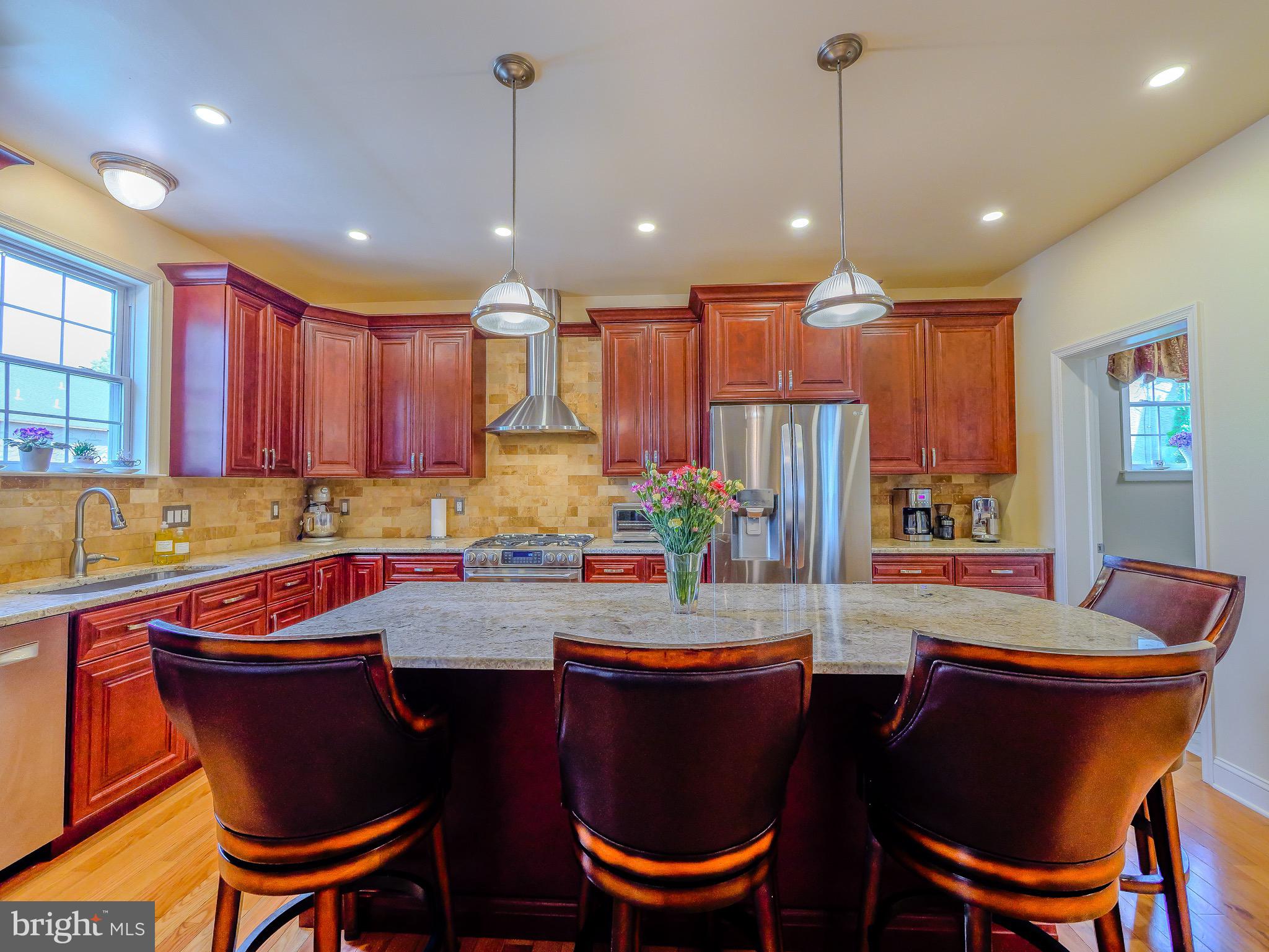 OAKMONT - Residential
