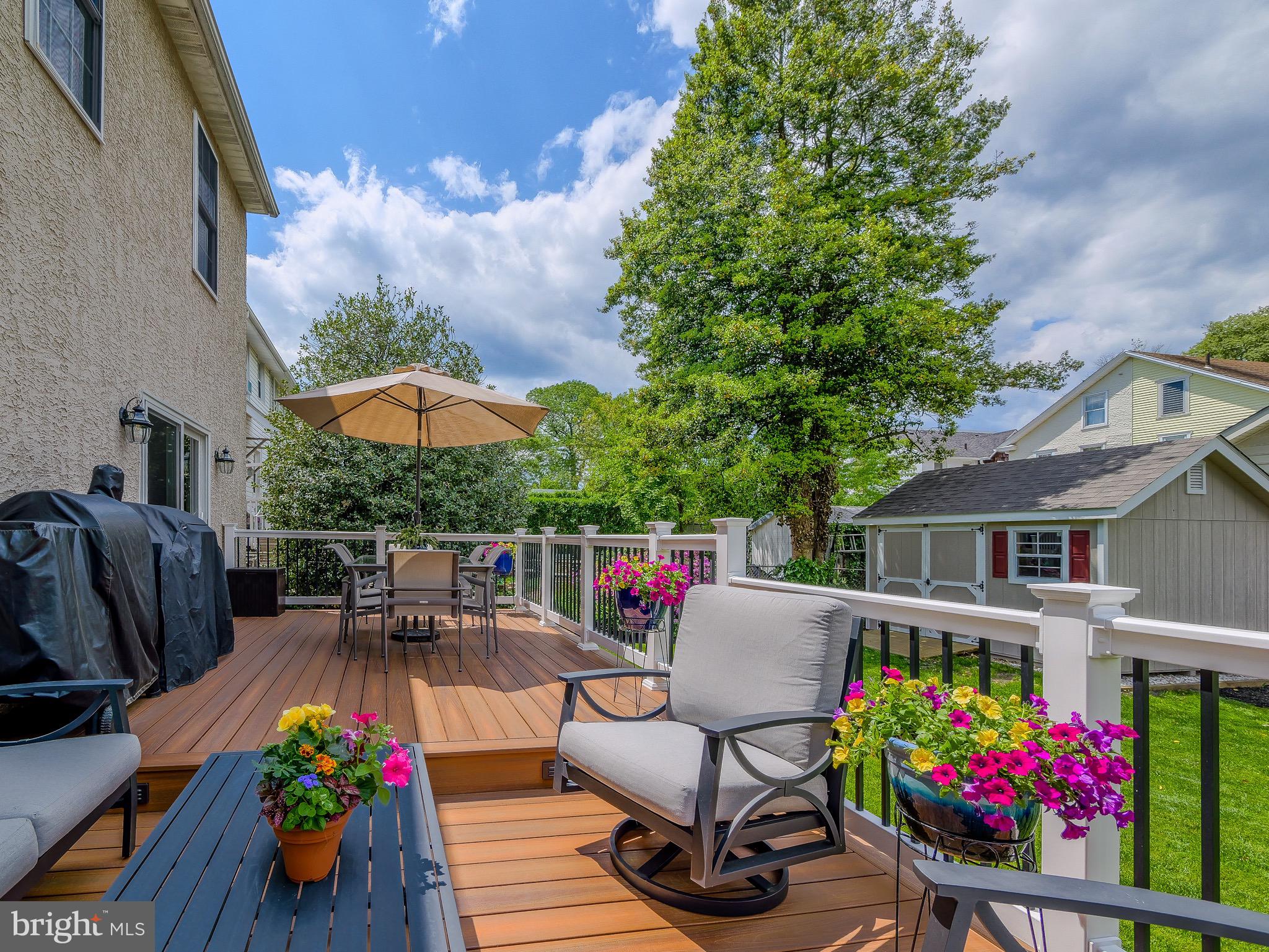 OAKMONT - Residential