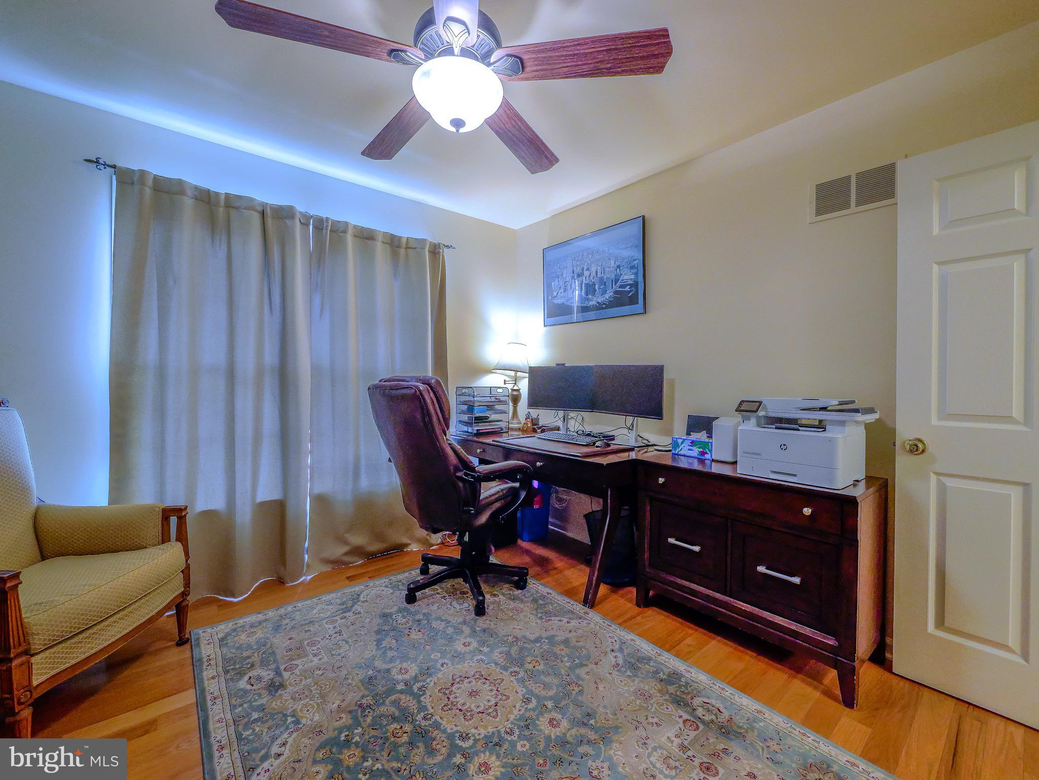 OAKMONT - Residential