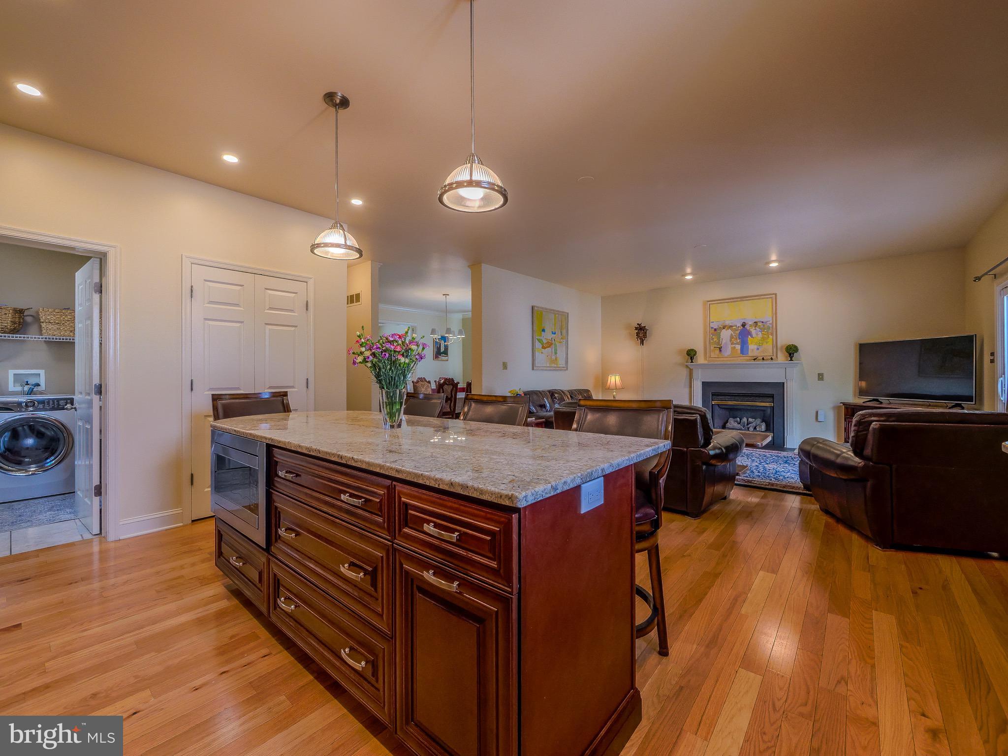 OAKMONT - Residential