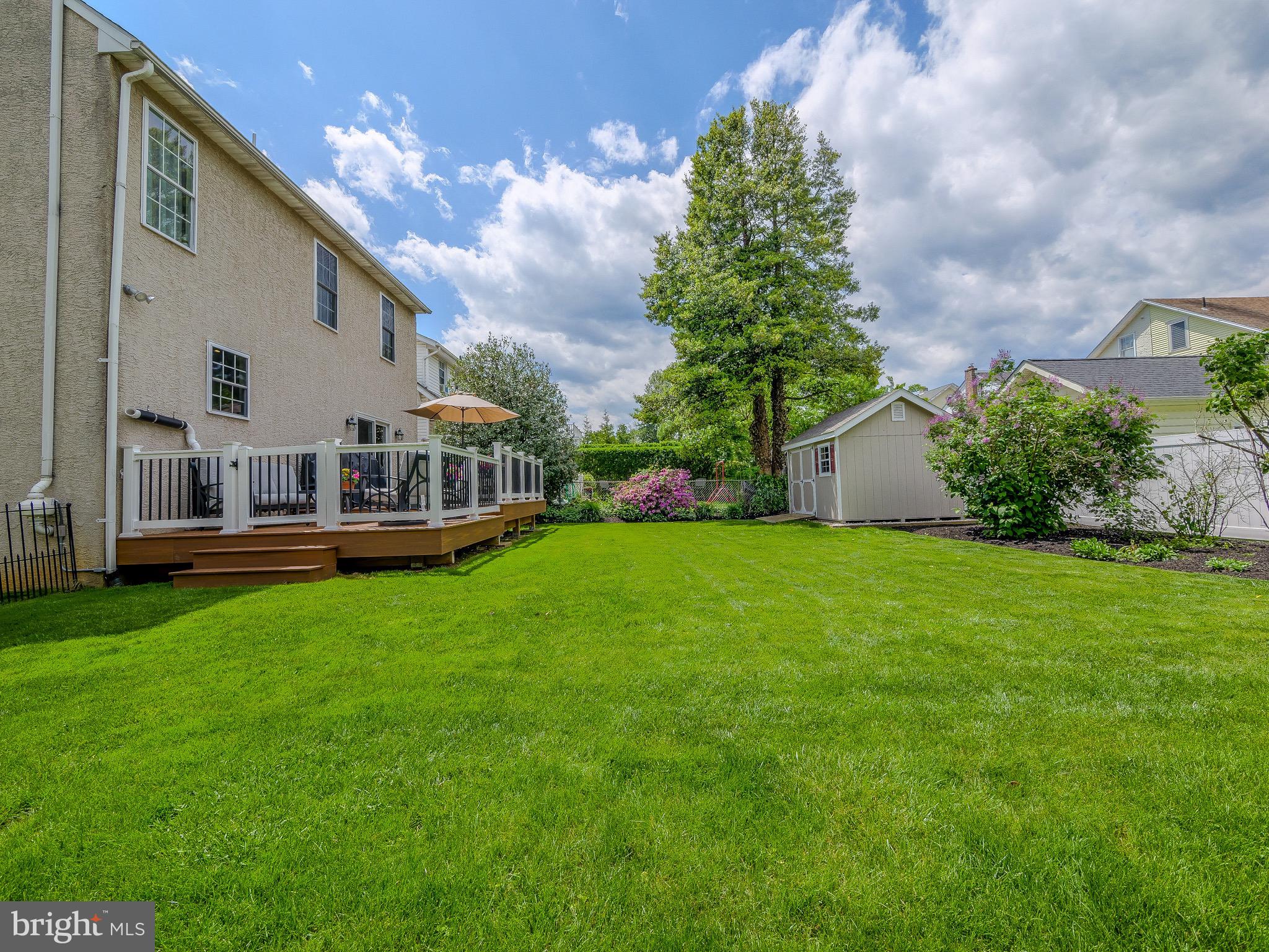 OAKMONT - Residential