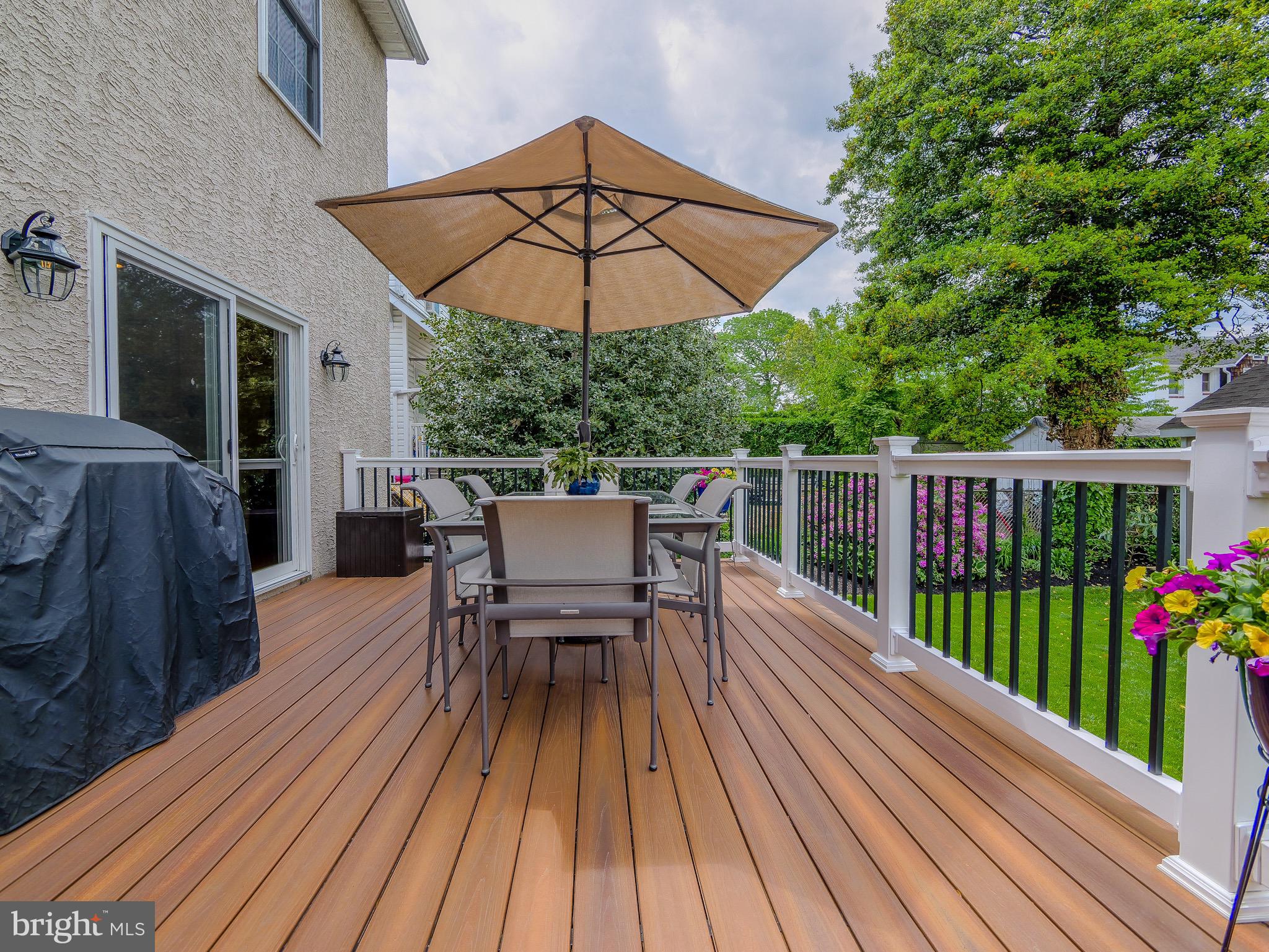OAKMONT - Residential