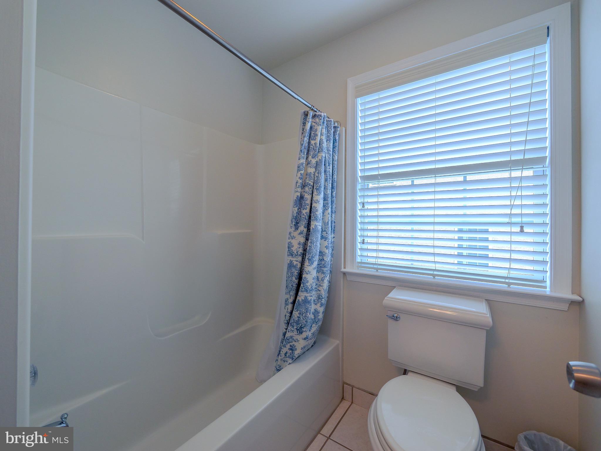 OAKMONT - Residential