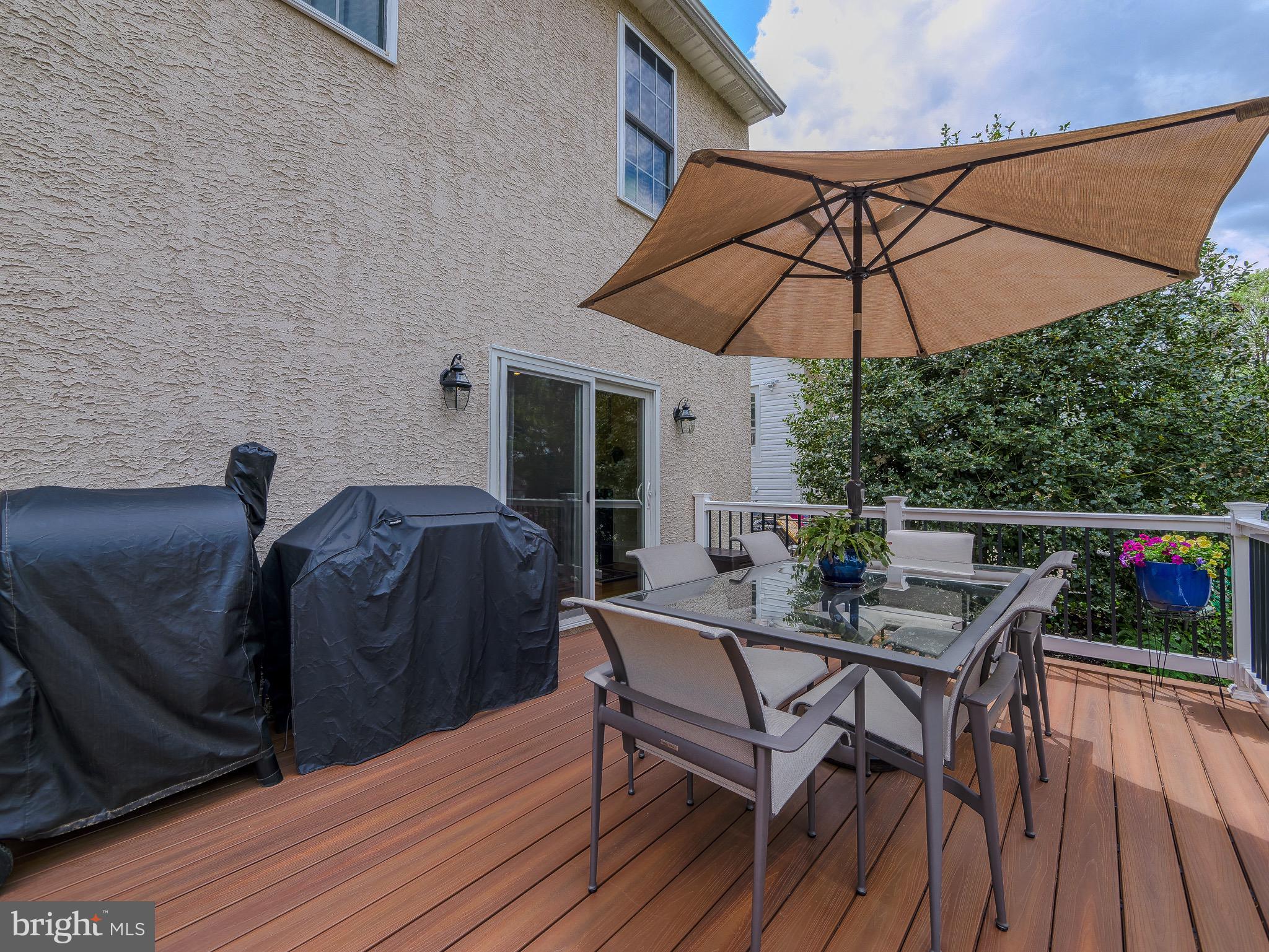OAKMONT - Residential