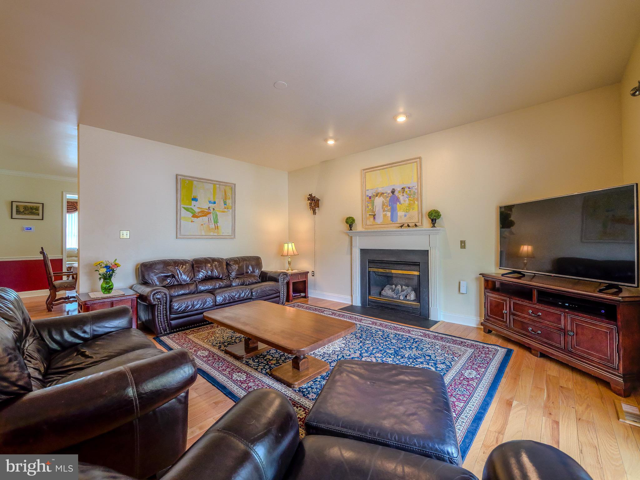 OAKMONT - Residential