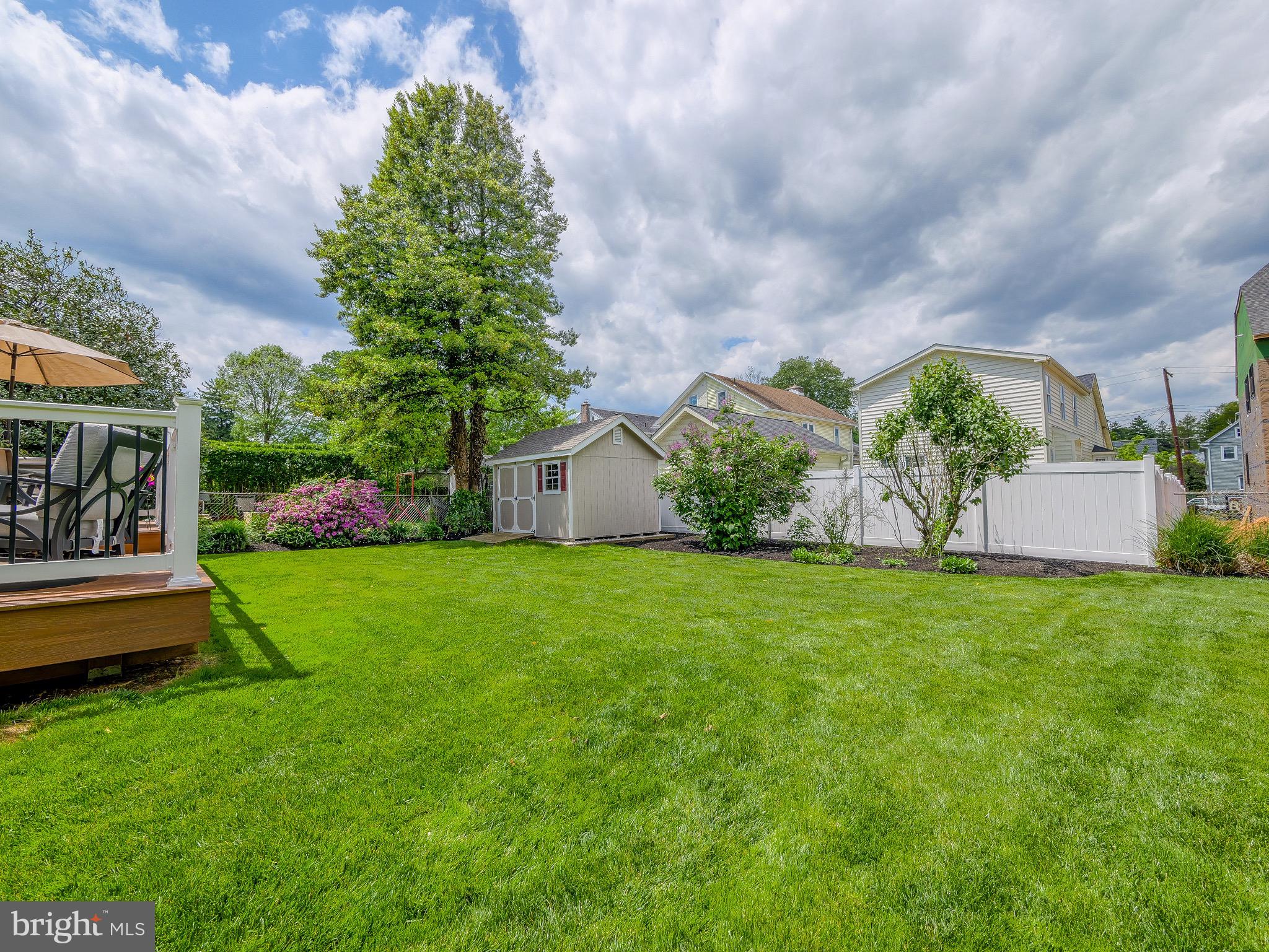 OAKMONT - Residential