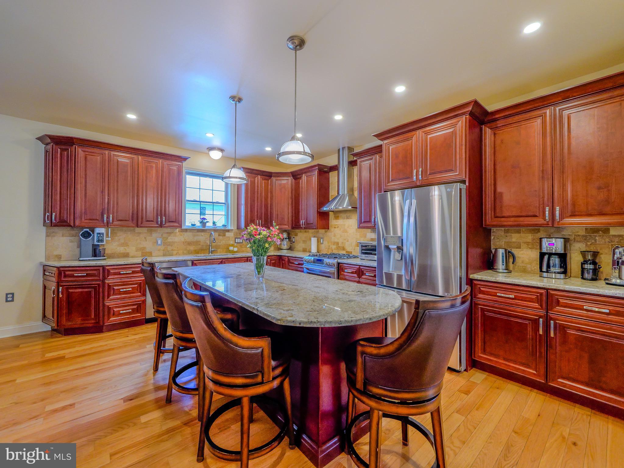 OAKMONT - Residential