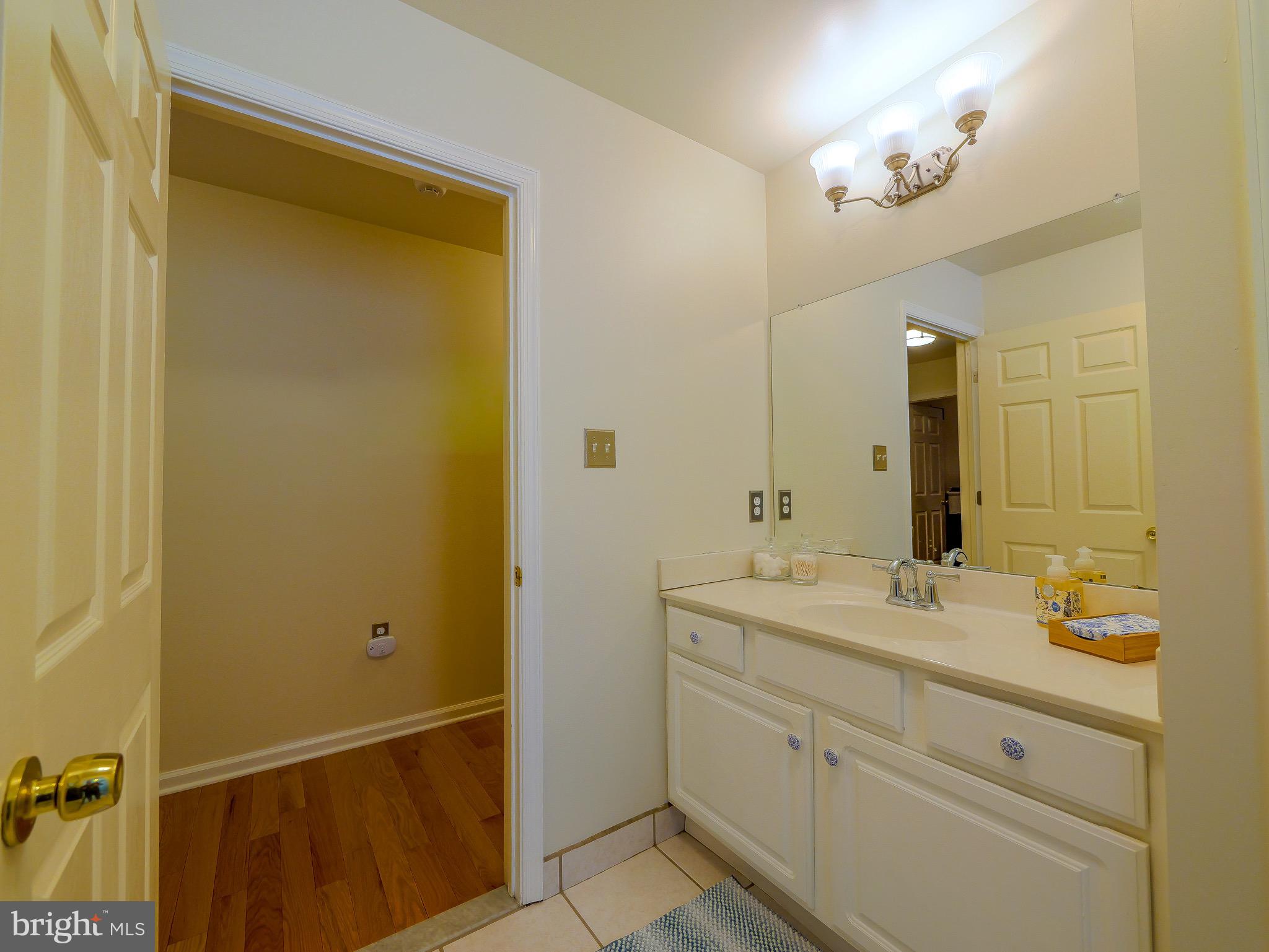 OAKMONT - Residential