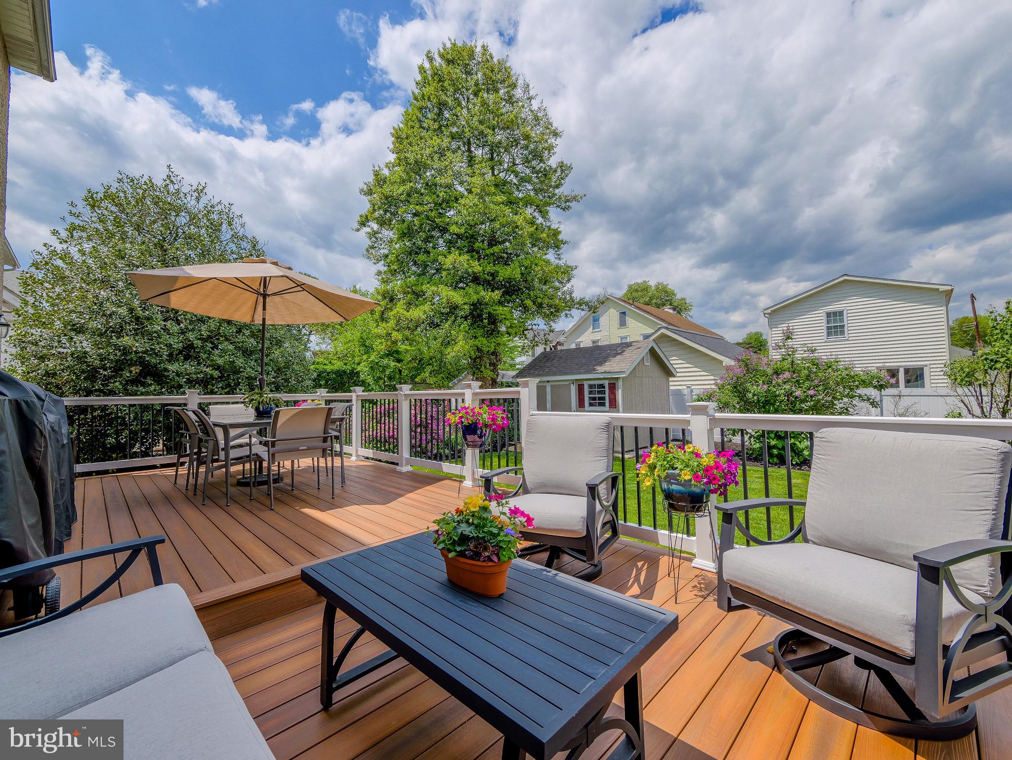 OAKMONT - Residential