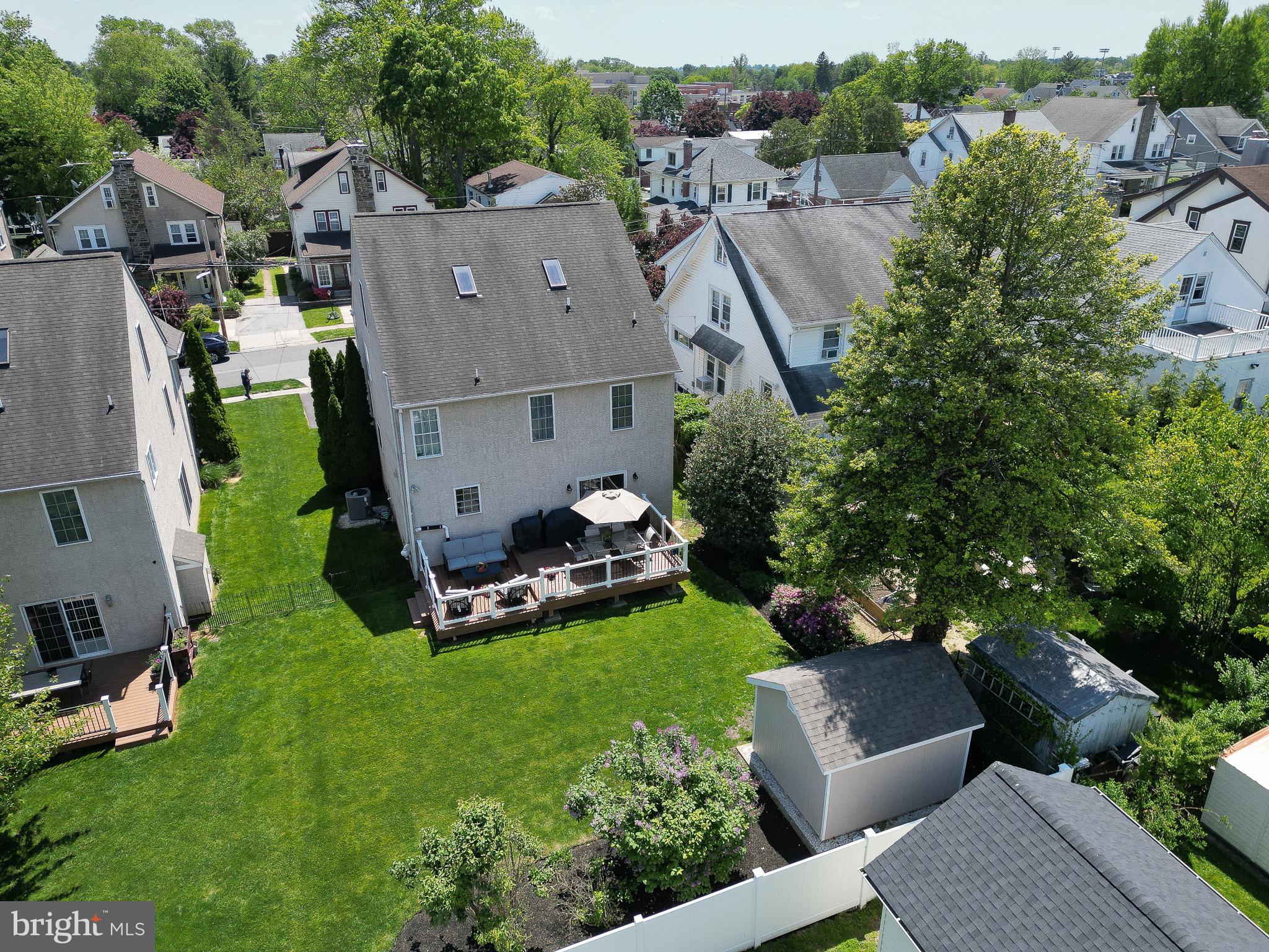 OAKMONT - Residential