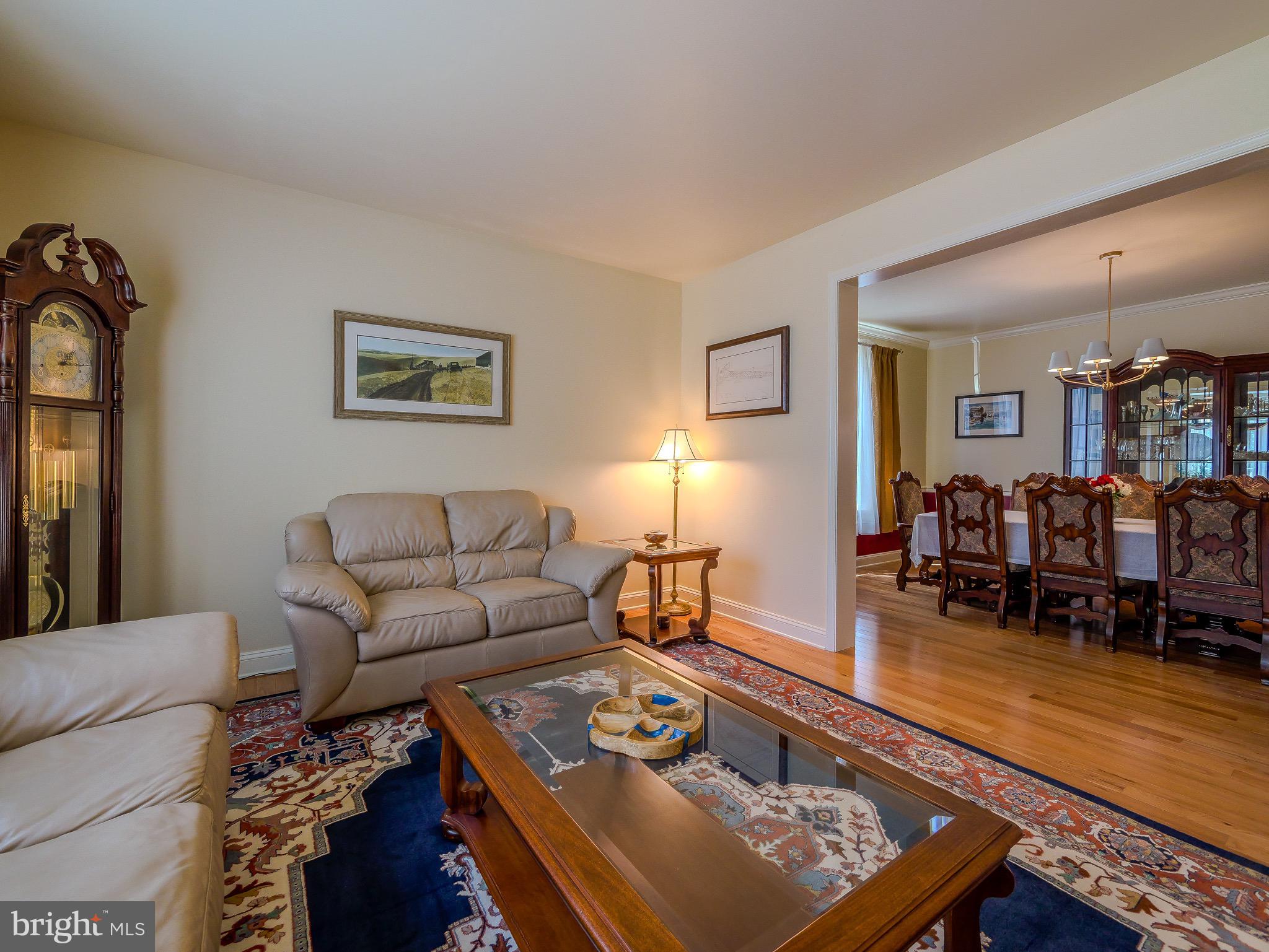 OAKMONT - Residential