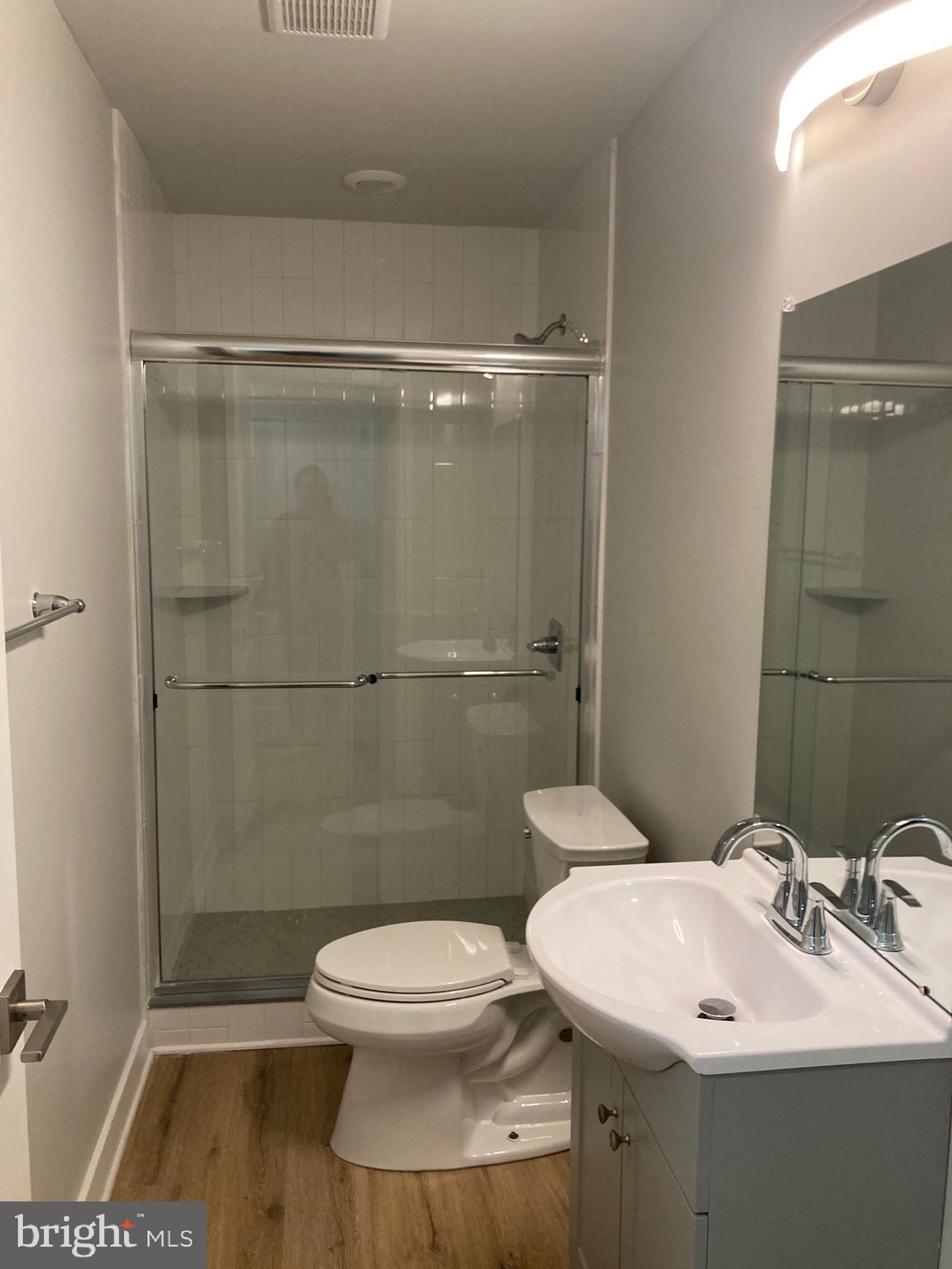 KENSINGTON - Residential Lease