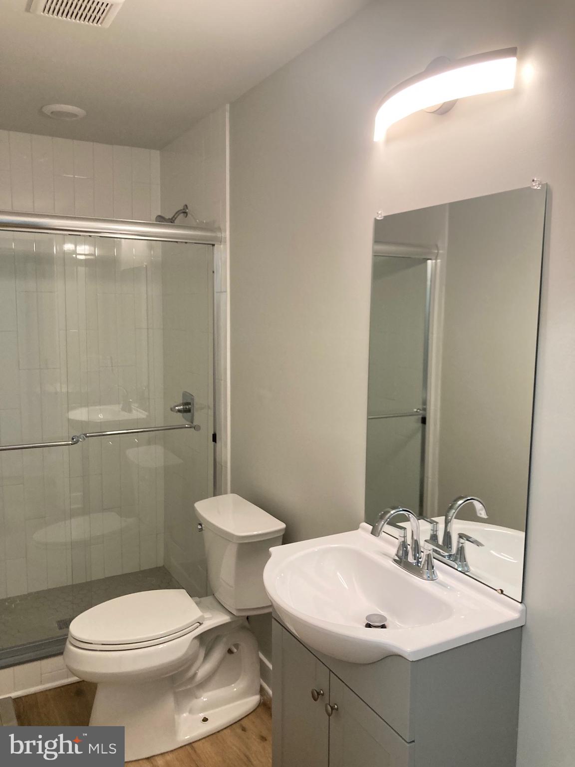 KENSINGTON - Residential Lease