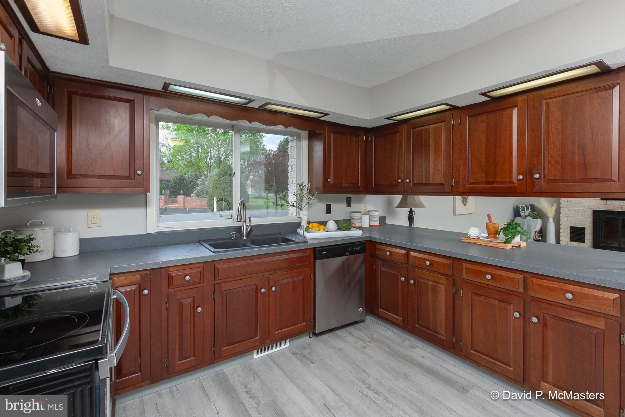 MARTINSBURG CORP - Residential