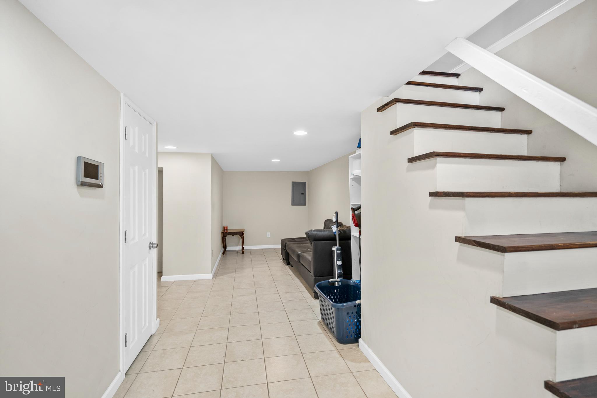 WHITMAN - Residential