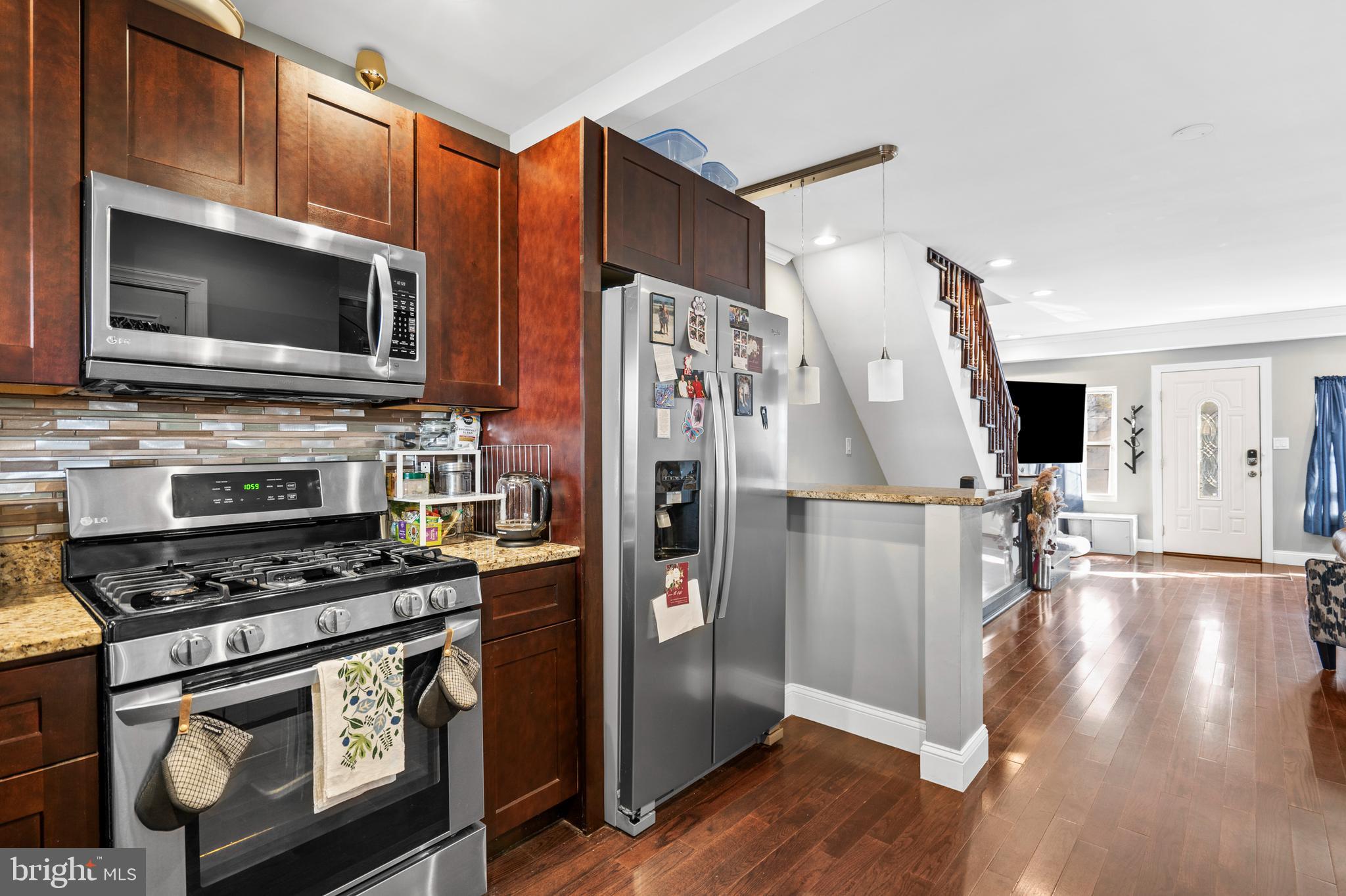 WHITMAN - Residential