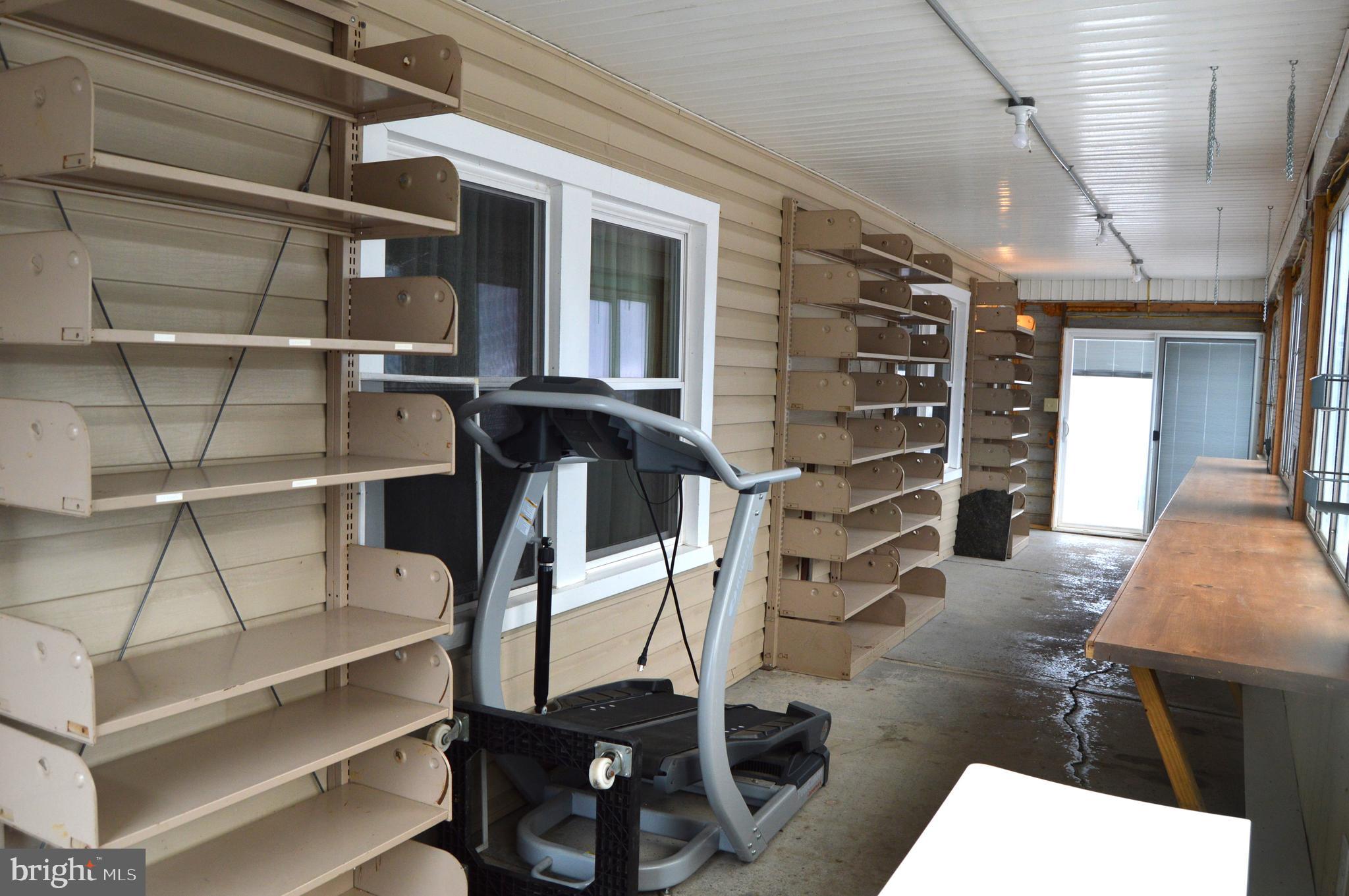 OAKLAND - Residential