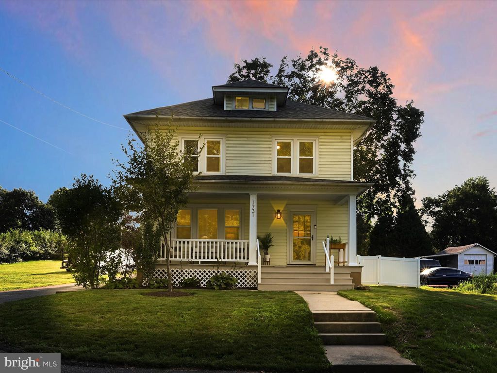 Photo of 1731 NEW HOLLAND PIKE, LANCASTER, PA 17601 (MLS # PALA2038352)