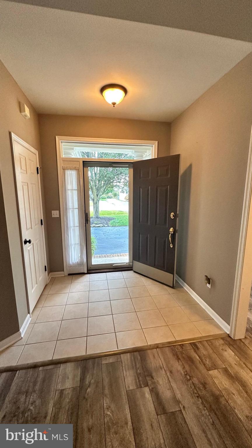 10 HOMESTEAD BOULEVARD