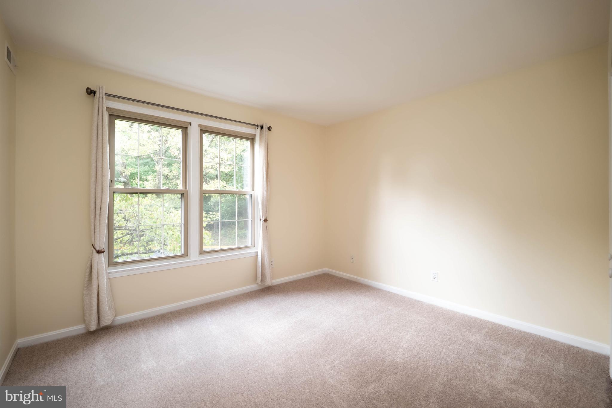 WESTCHESTER PARK - Residential