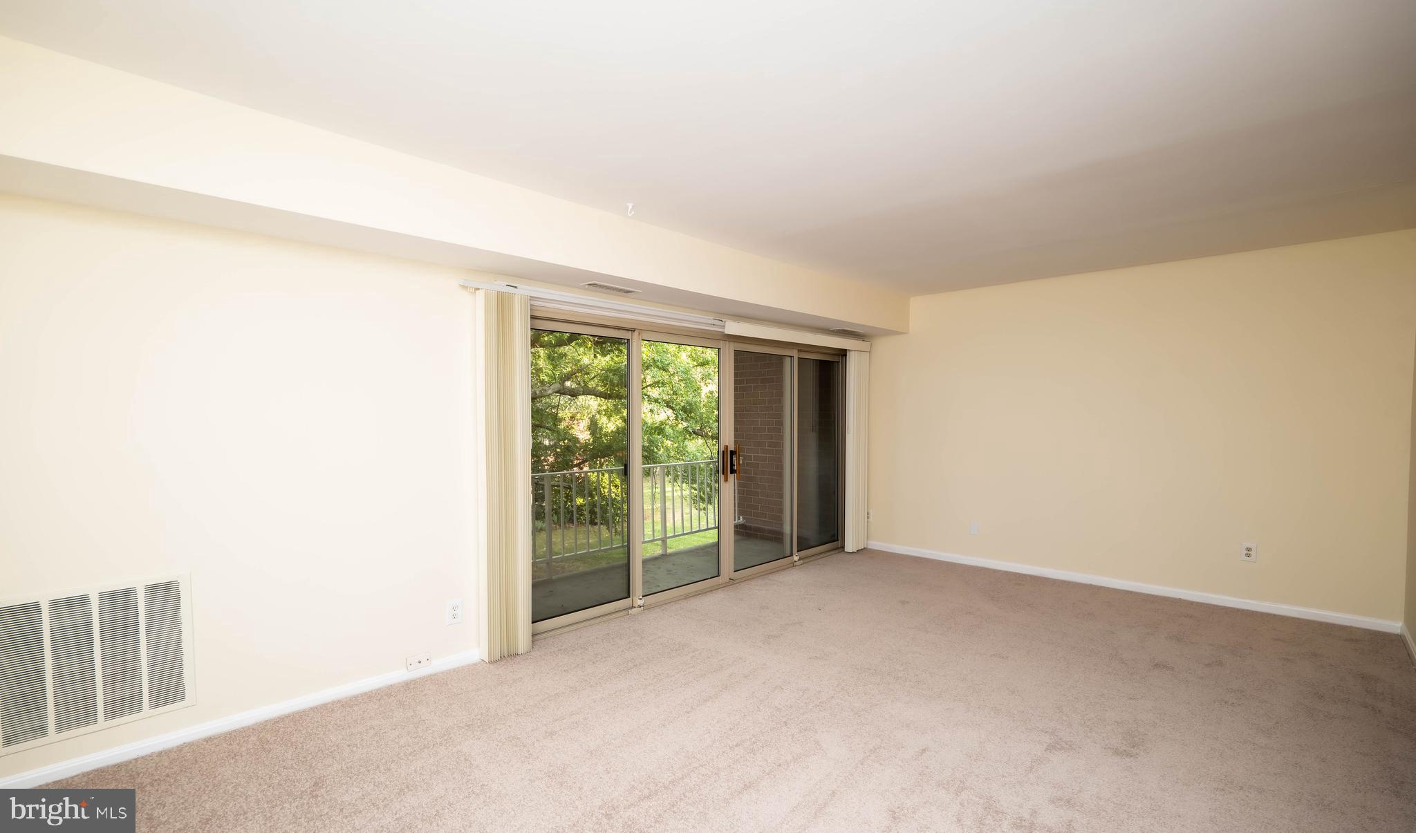 WESTCHESTER PARK - Residential