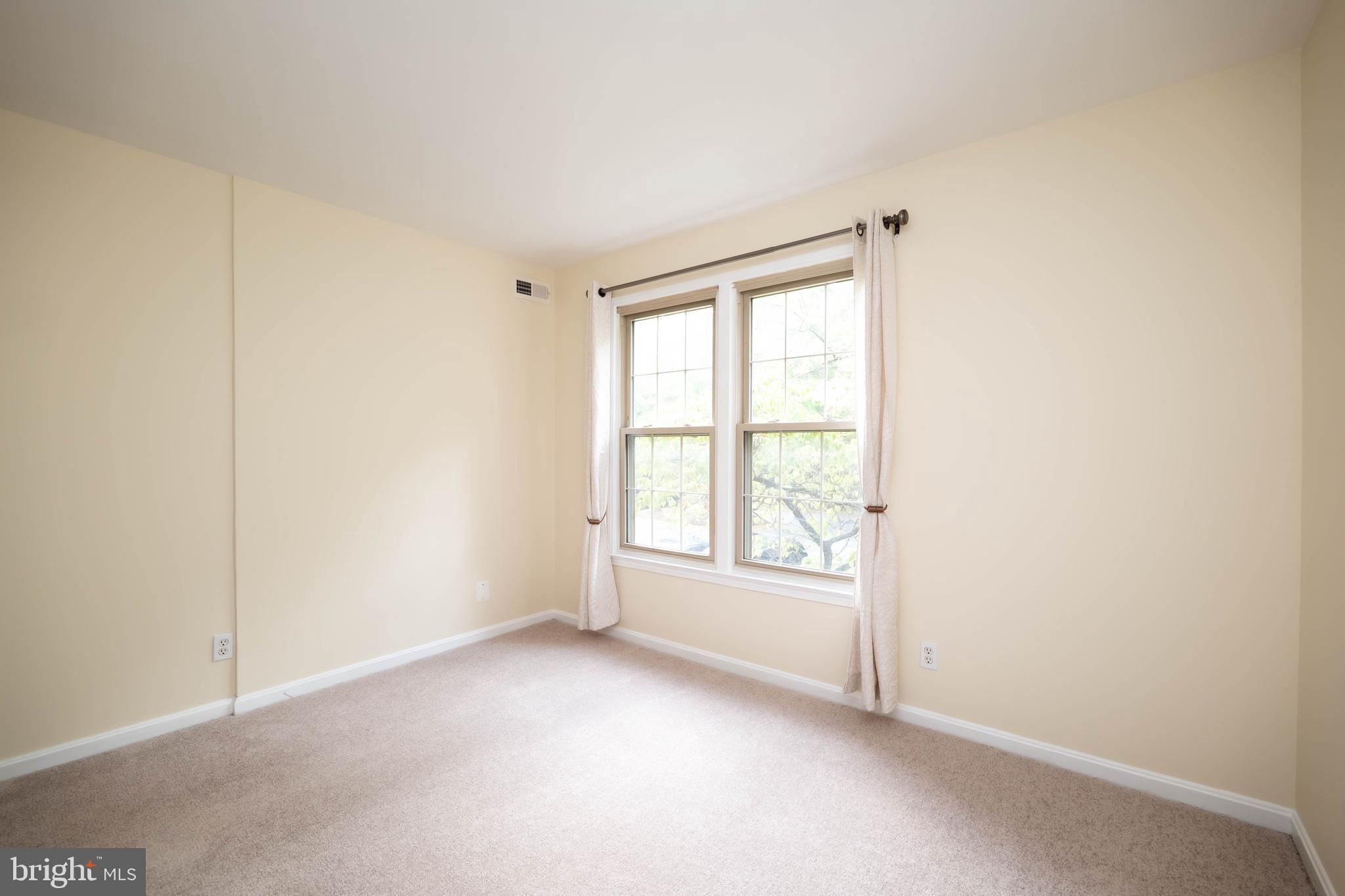 WESTCHESTER PARK - Residential