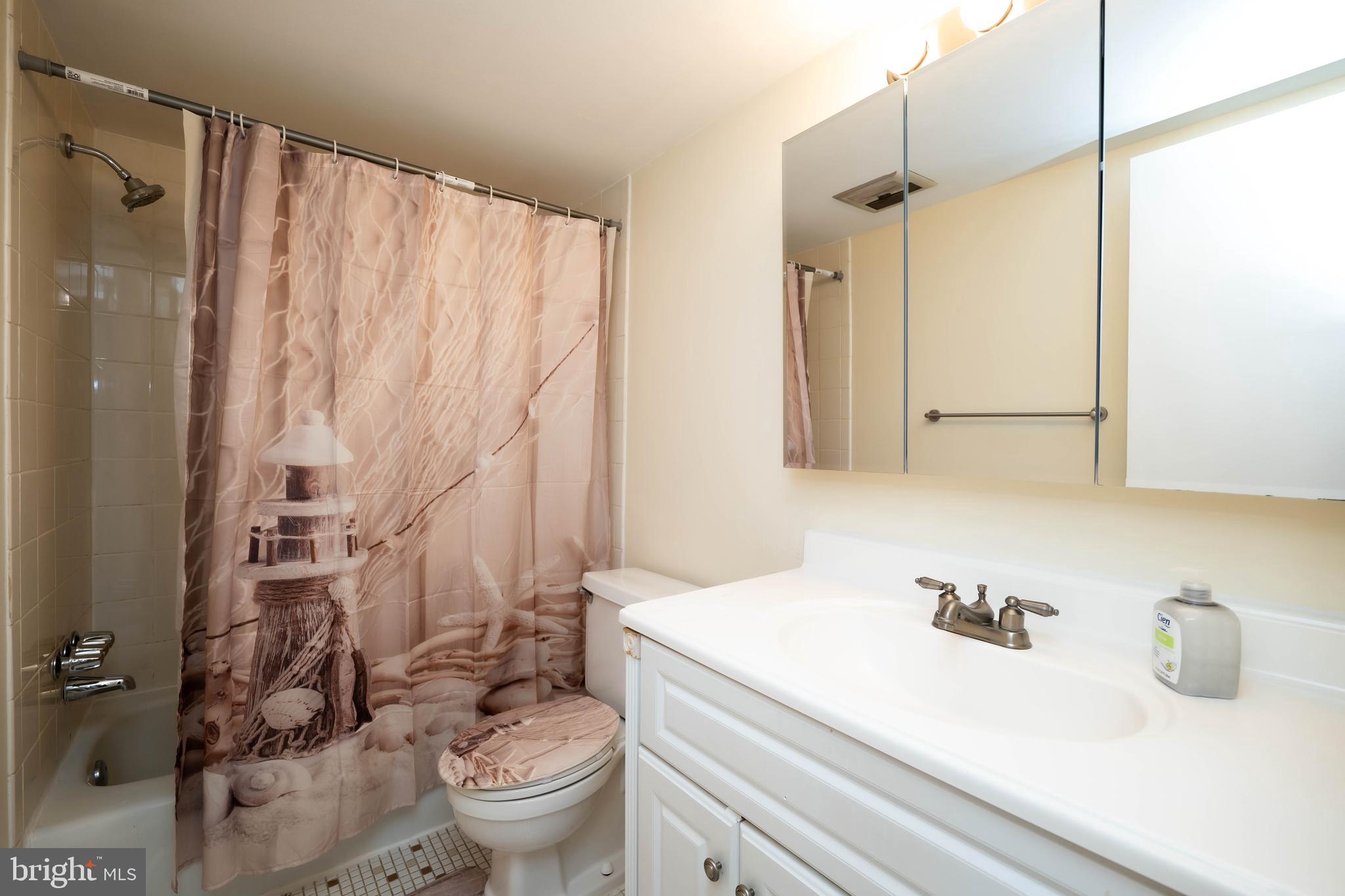 WESTCHESTER PARK - Residential