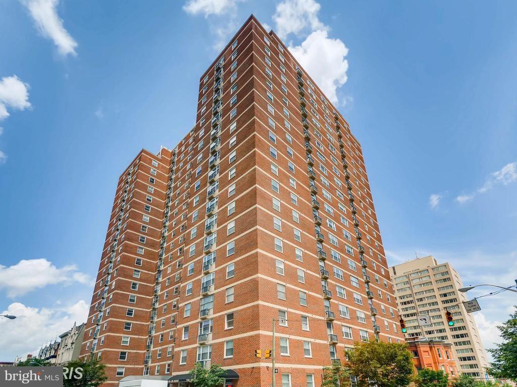 MOUNT VERNON PLACE HISTORIC DISTRICT - Residential Lease