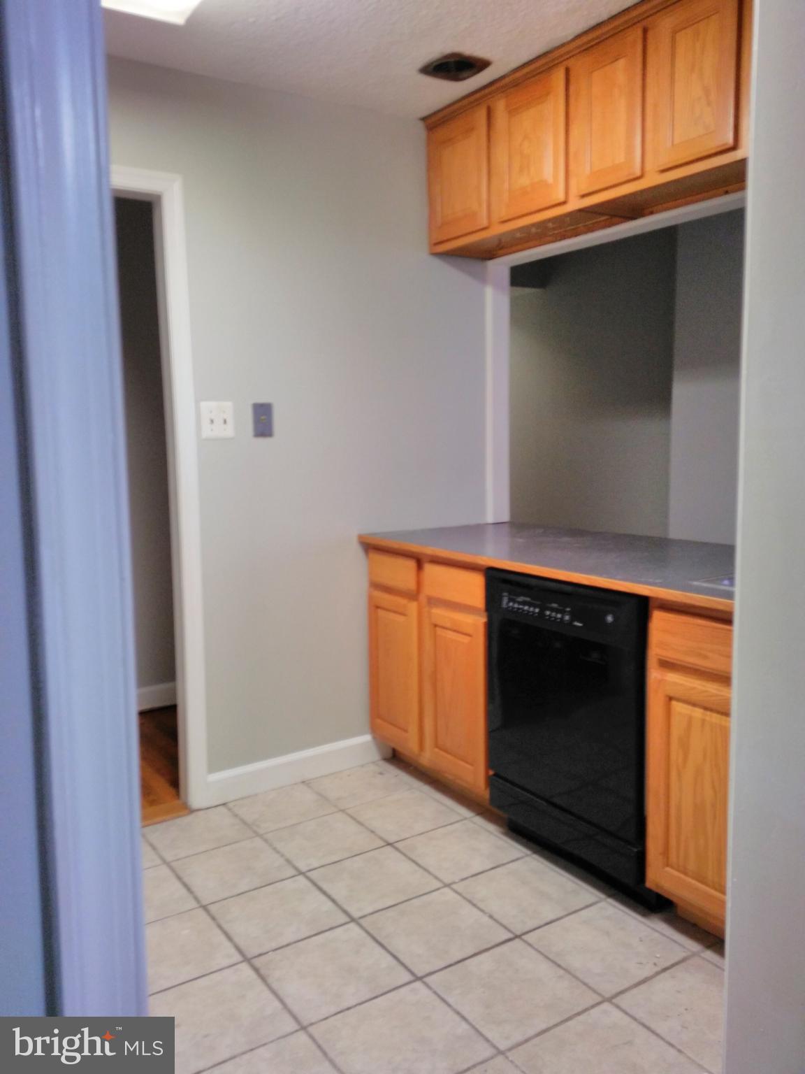 MOUNT VERNON PLACE HISTORIC DISTRICT - Residential Lease