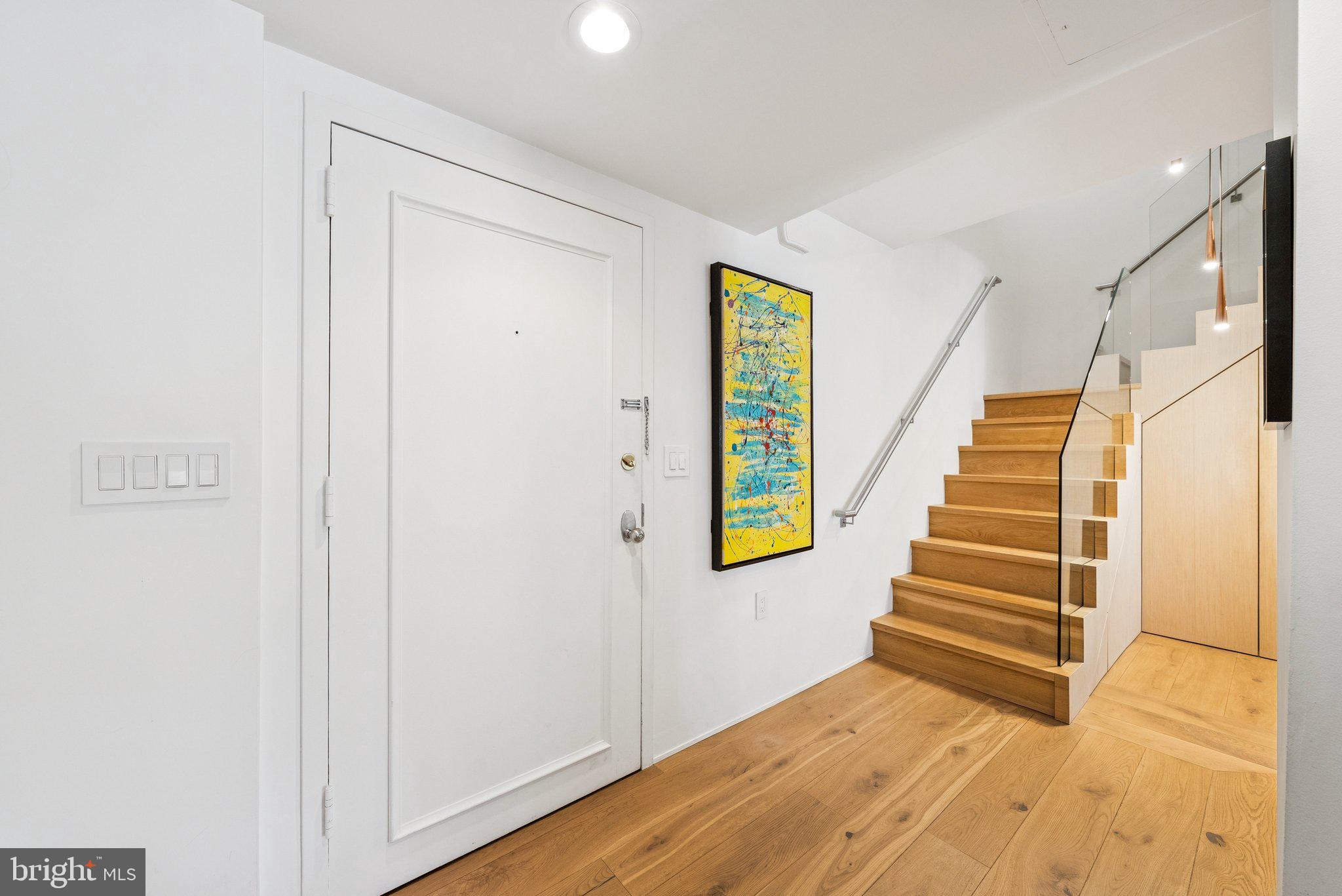 1015 33RD STREET NW 809