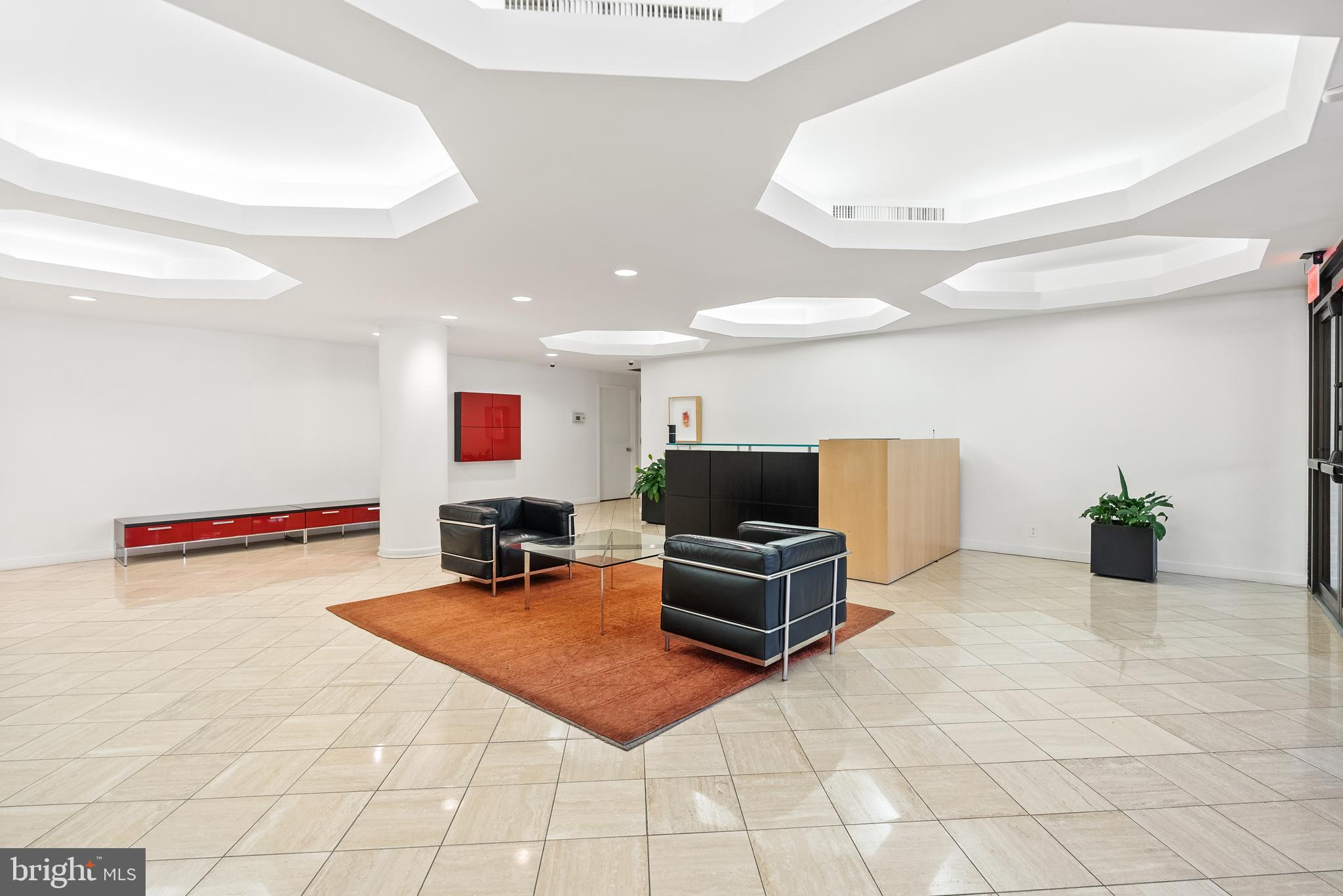 1015 33RD STREET NW 809