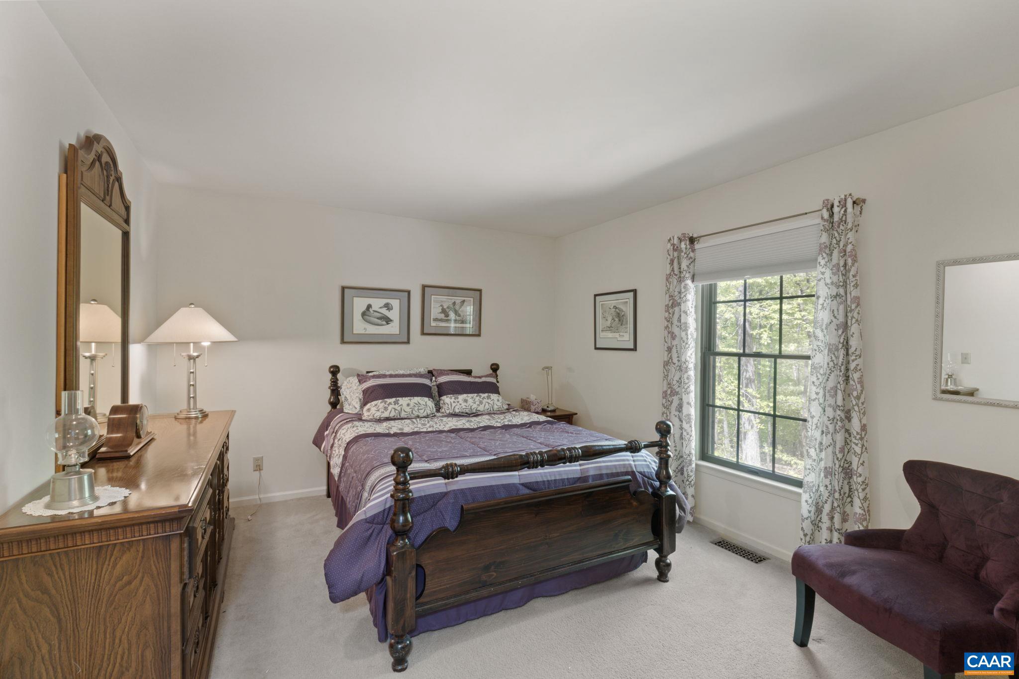 LAKE MONTICELLO - Residential