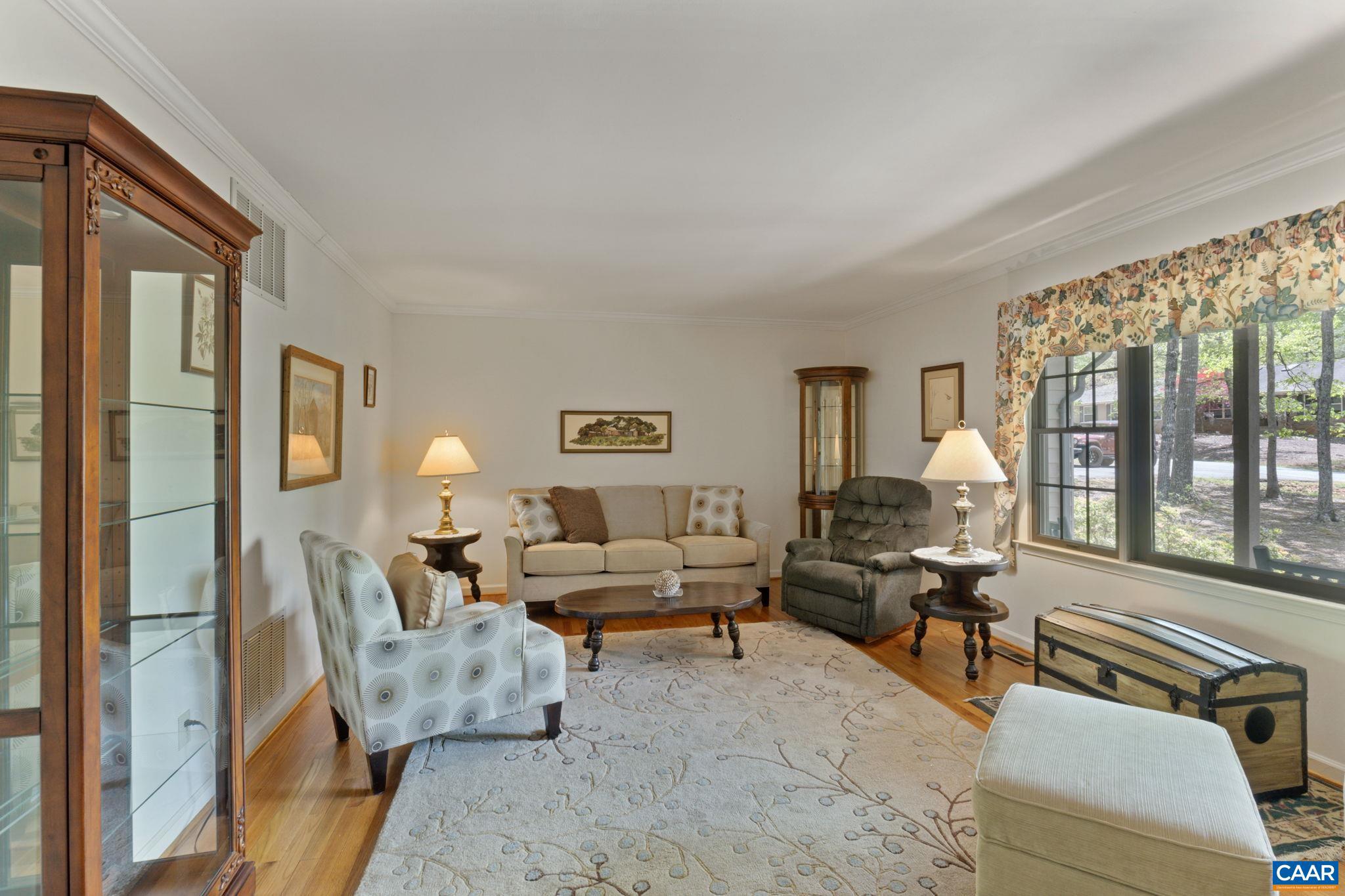 LAKE MONTICELLO - Residential