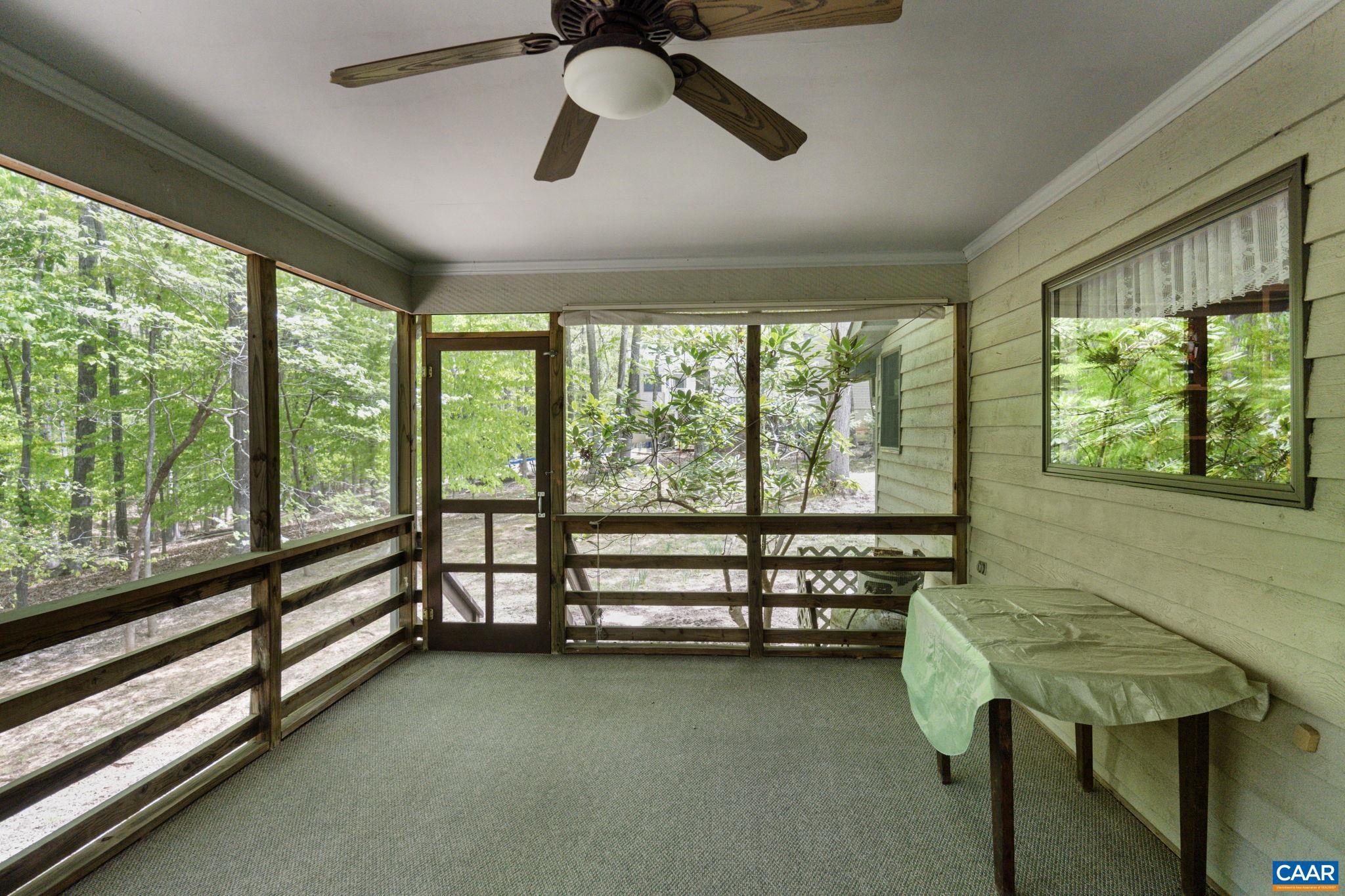 LAKE MONTICELLO - Residential