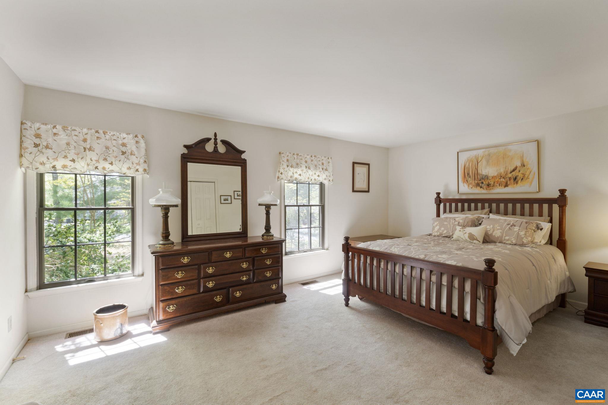 LAKE MONTICELLO - Residential