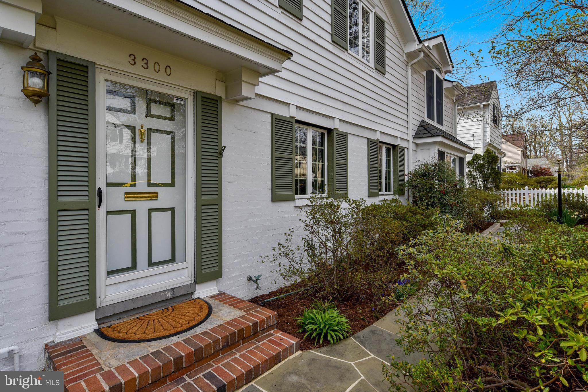 BEVERLY HILLS - Residential