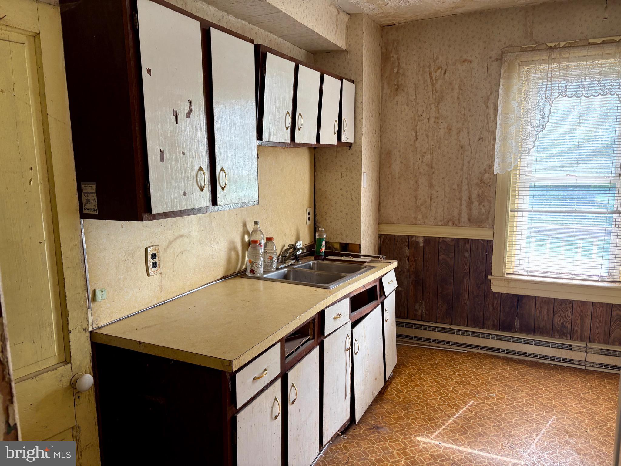 DOWNINGTOWN BORO - Residential